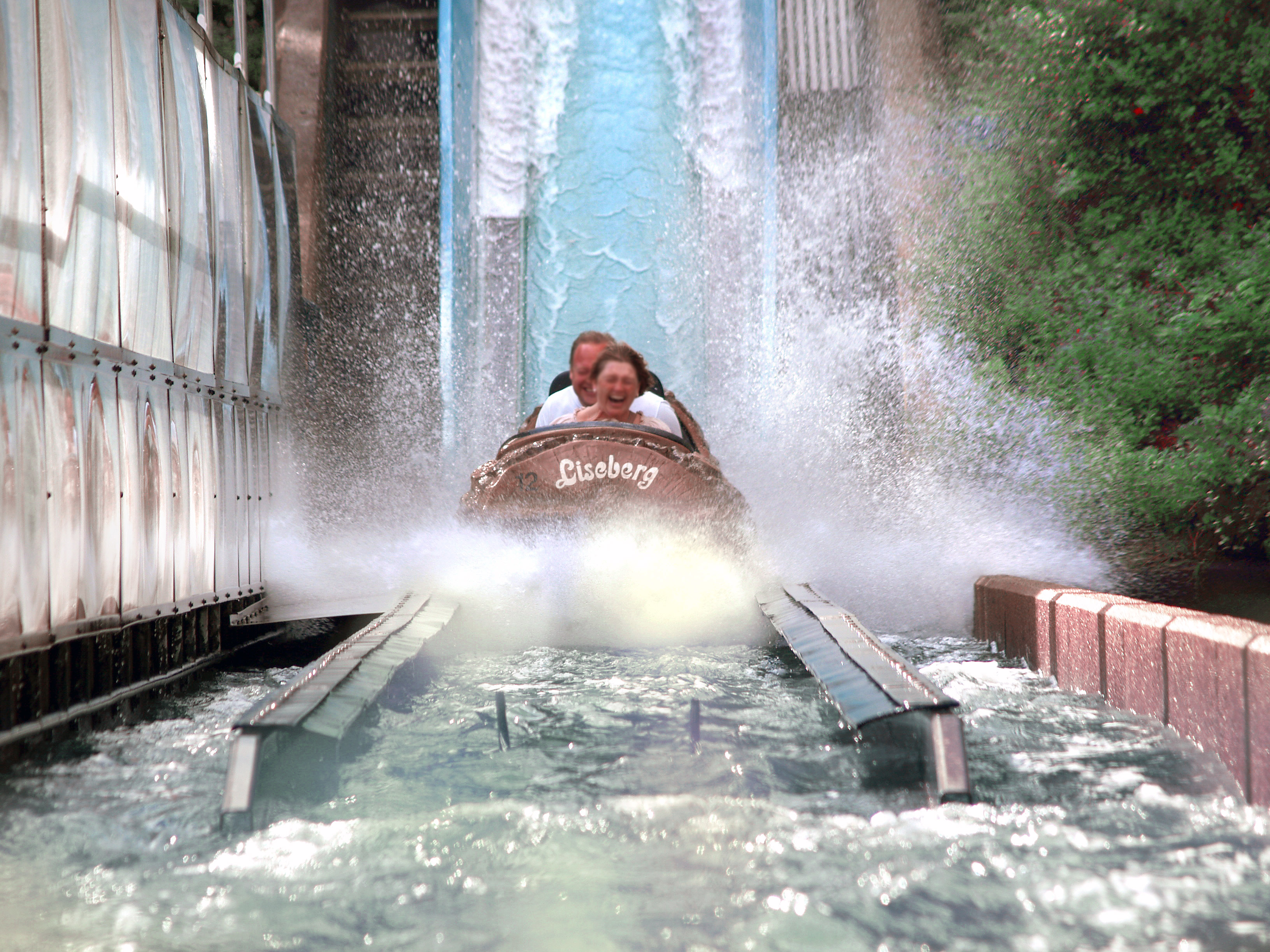 Flume ride