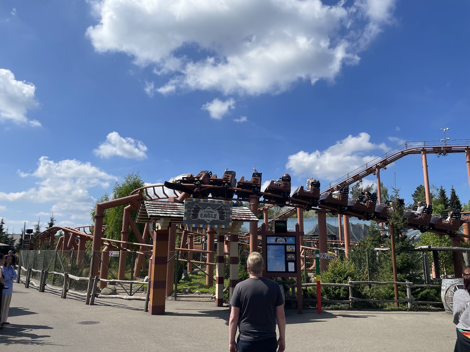 Flying Eagle — Oficiais