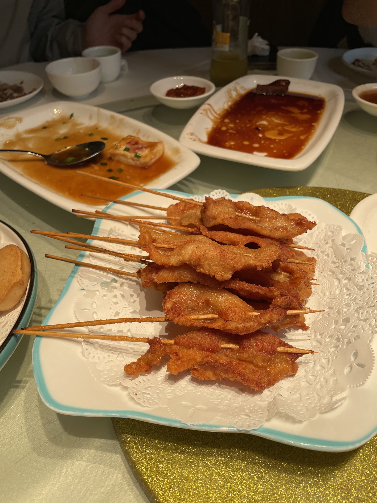 Food Court — Oficiais