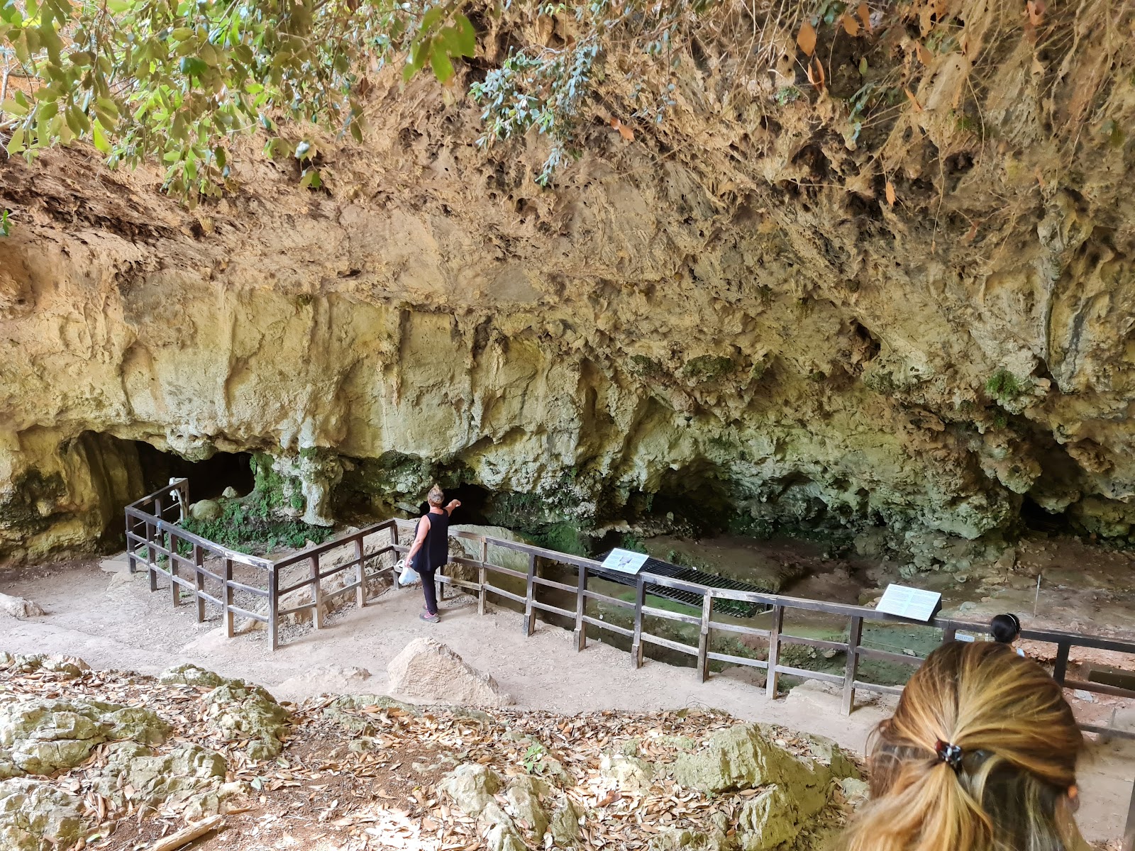 Formazioni rocciose calcaree di Barattolo — Oficiais