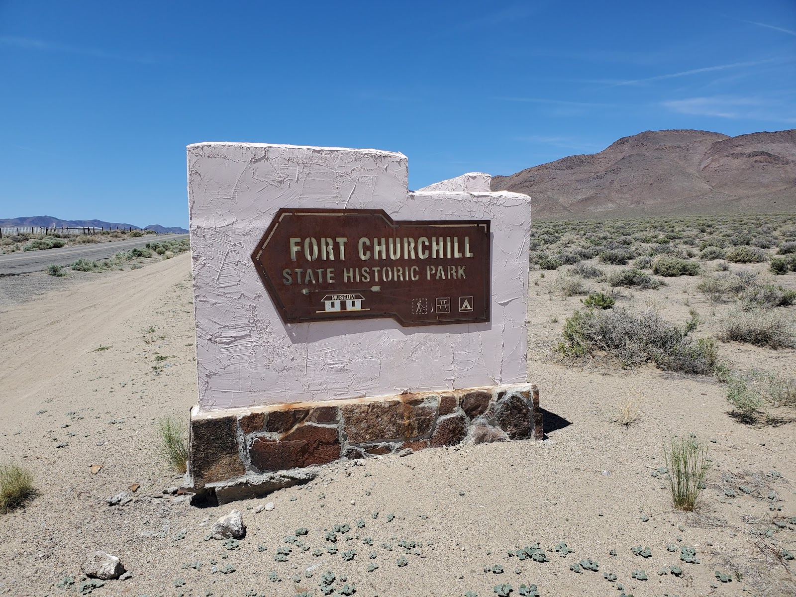 Fort Churchill State Historic Park — Oficiais