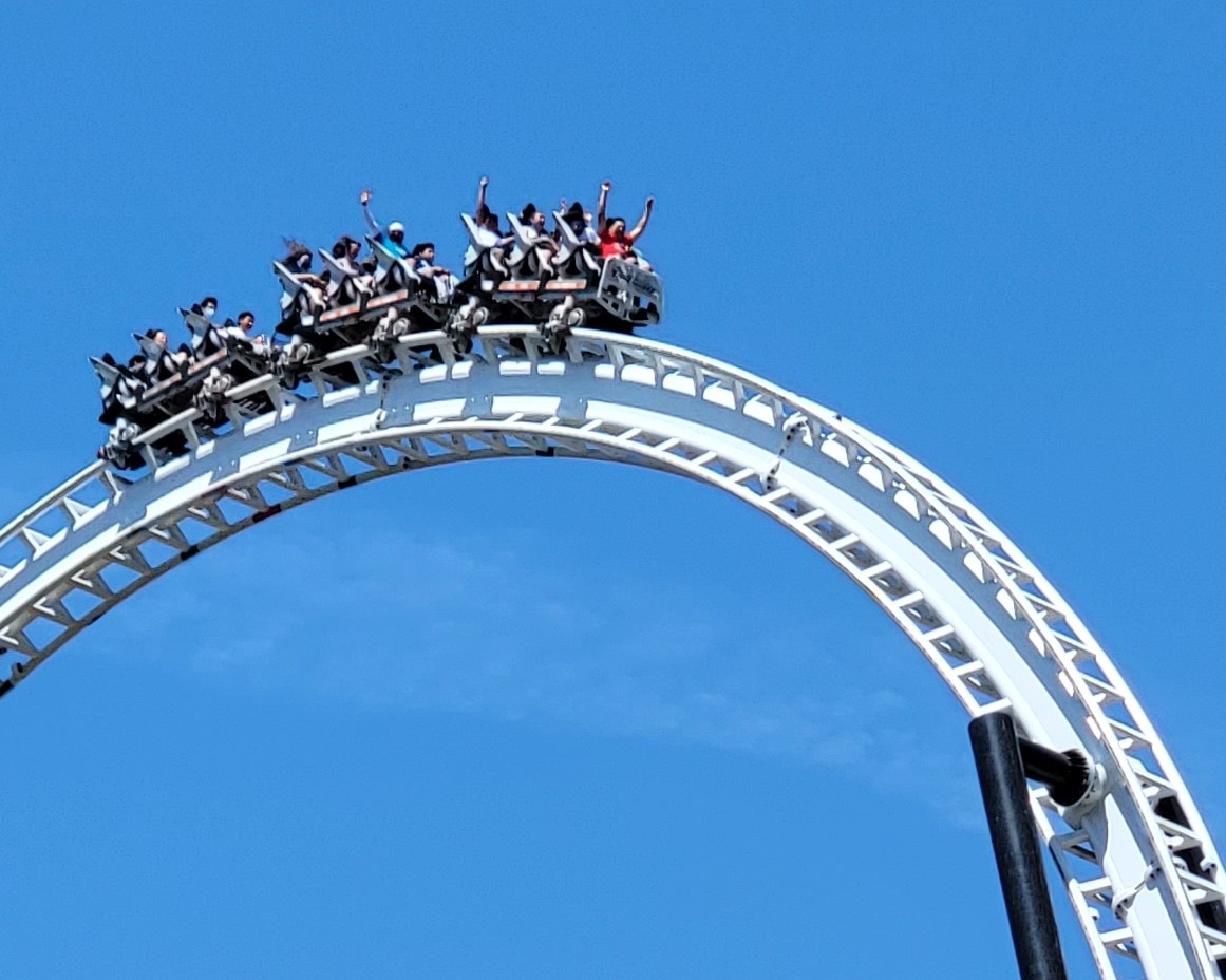 Full Throttle — Oficiais