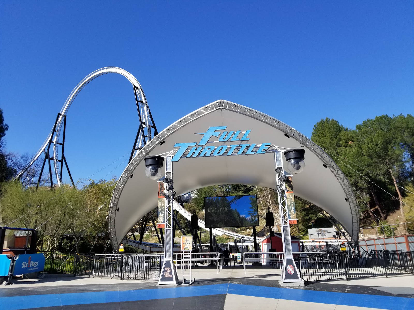 Full Throttle — Oficiais