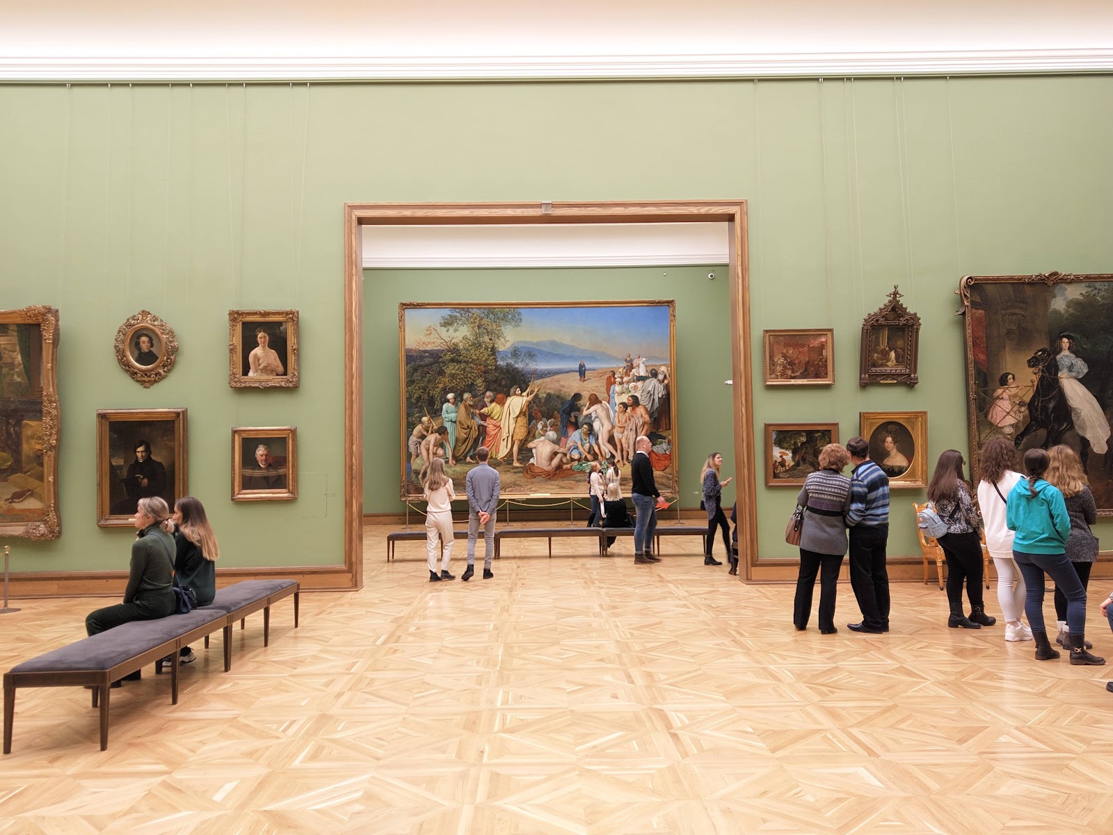 Galeria Tretyakov — Oficiais