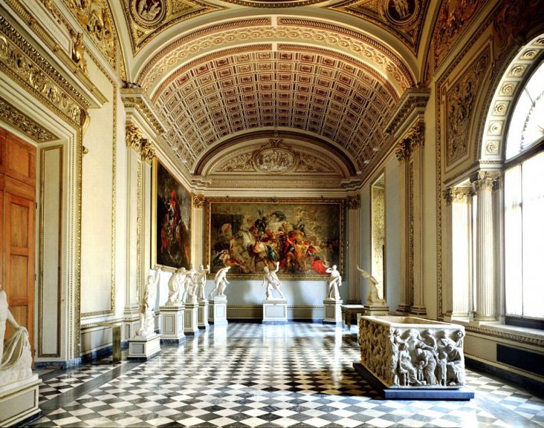 Galleria degli Uffizi — Oficiais