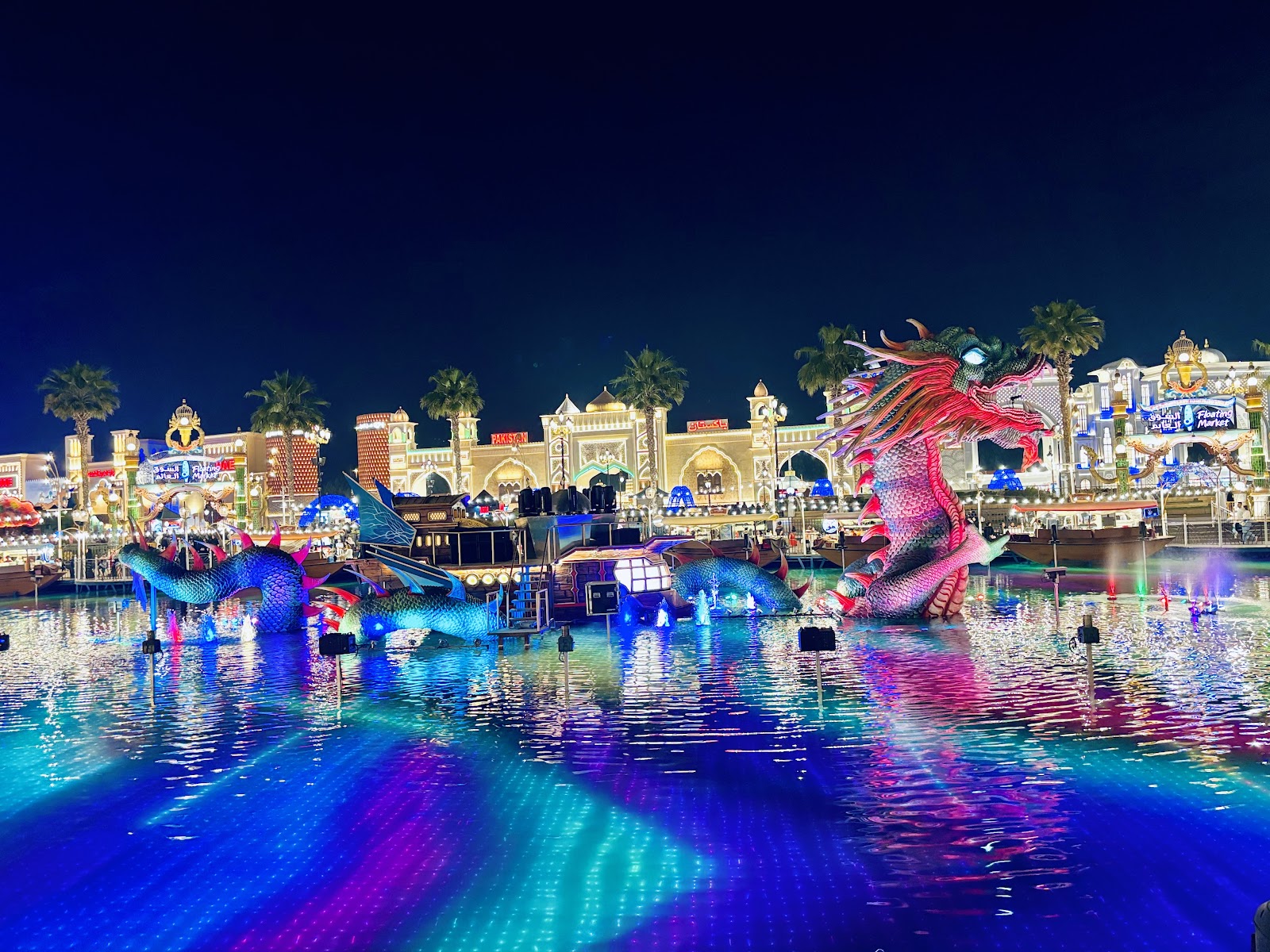 Global Village — Oficiais