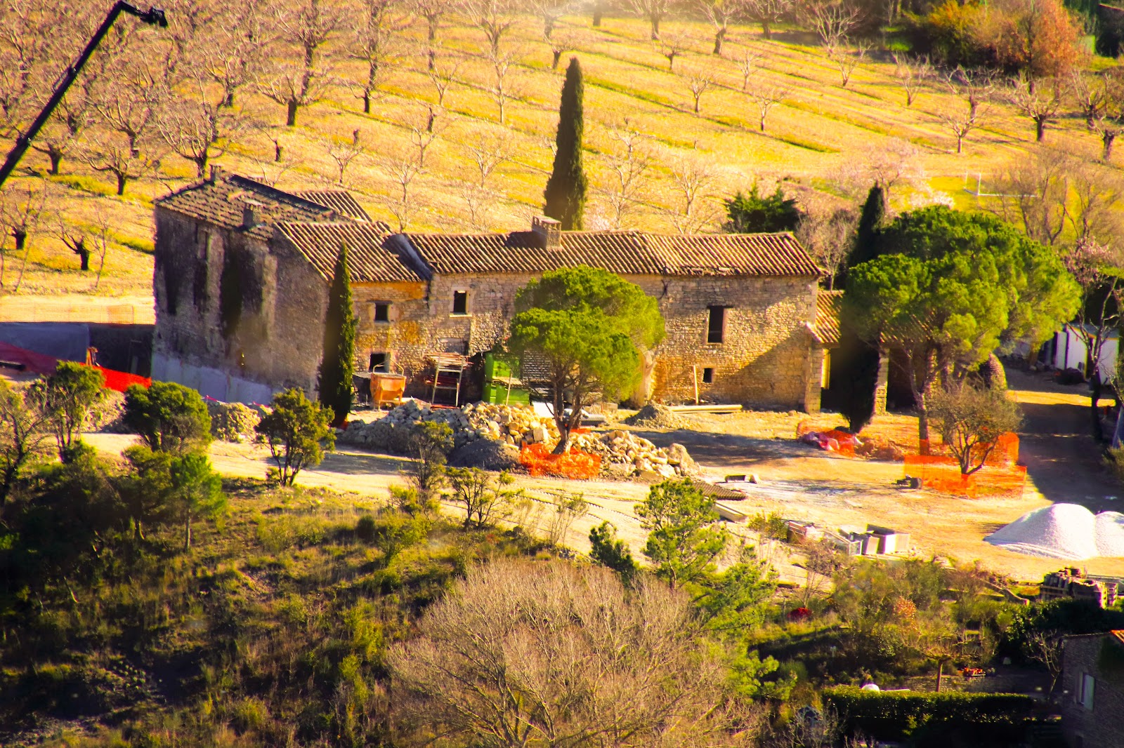 Gordes — Oficiais