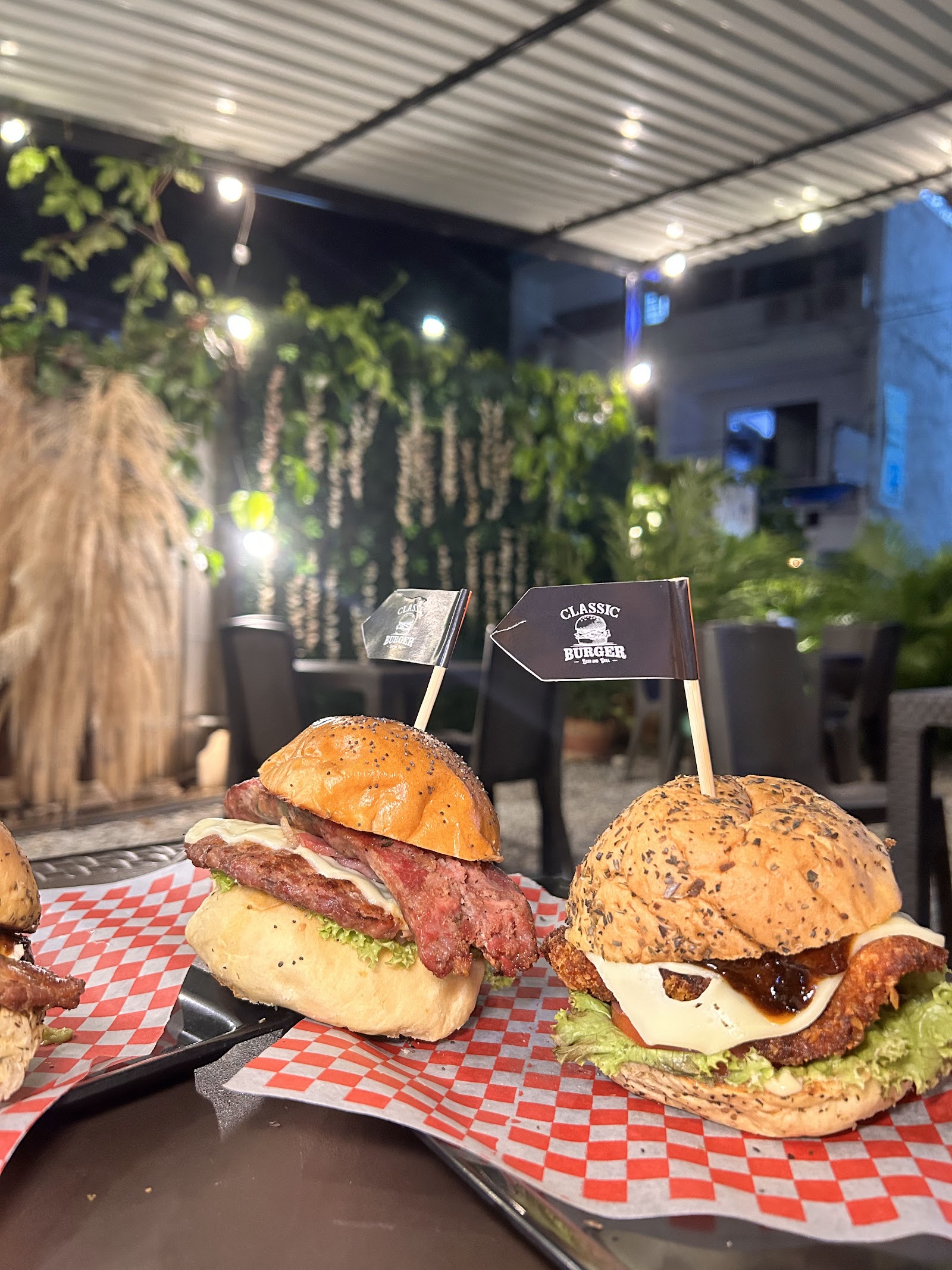 Hamburguesería del Parque — Oficiais