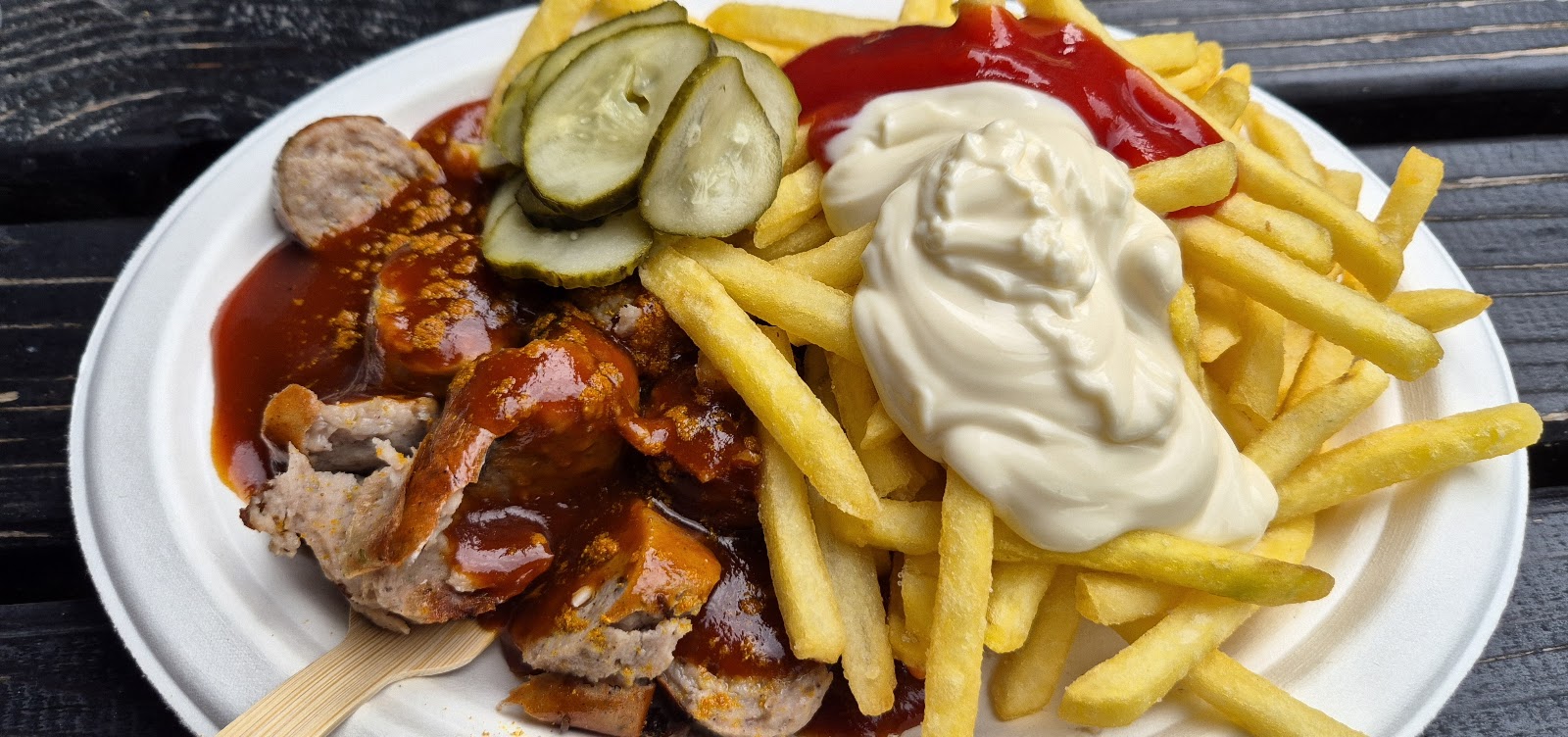 HEIDE PARK GRILL — Oficiais