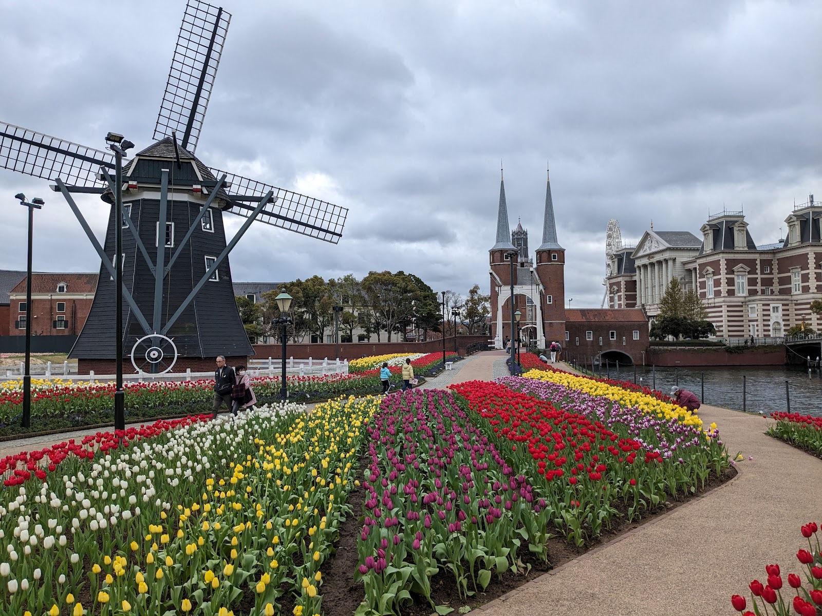 Huis Ten Bosch Canal Cruise