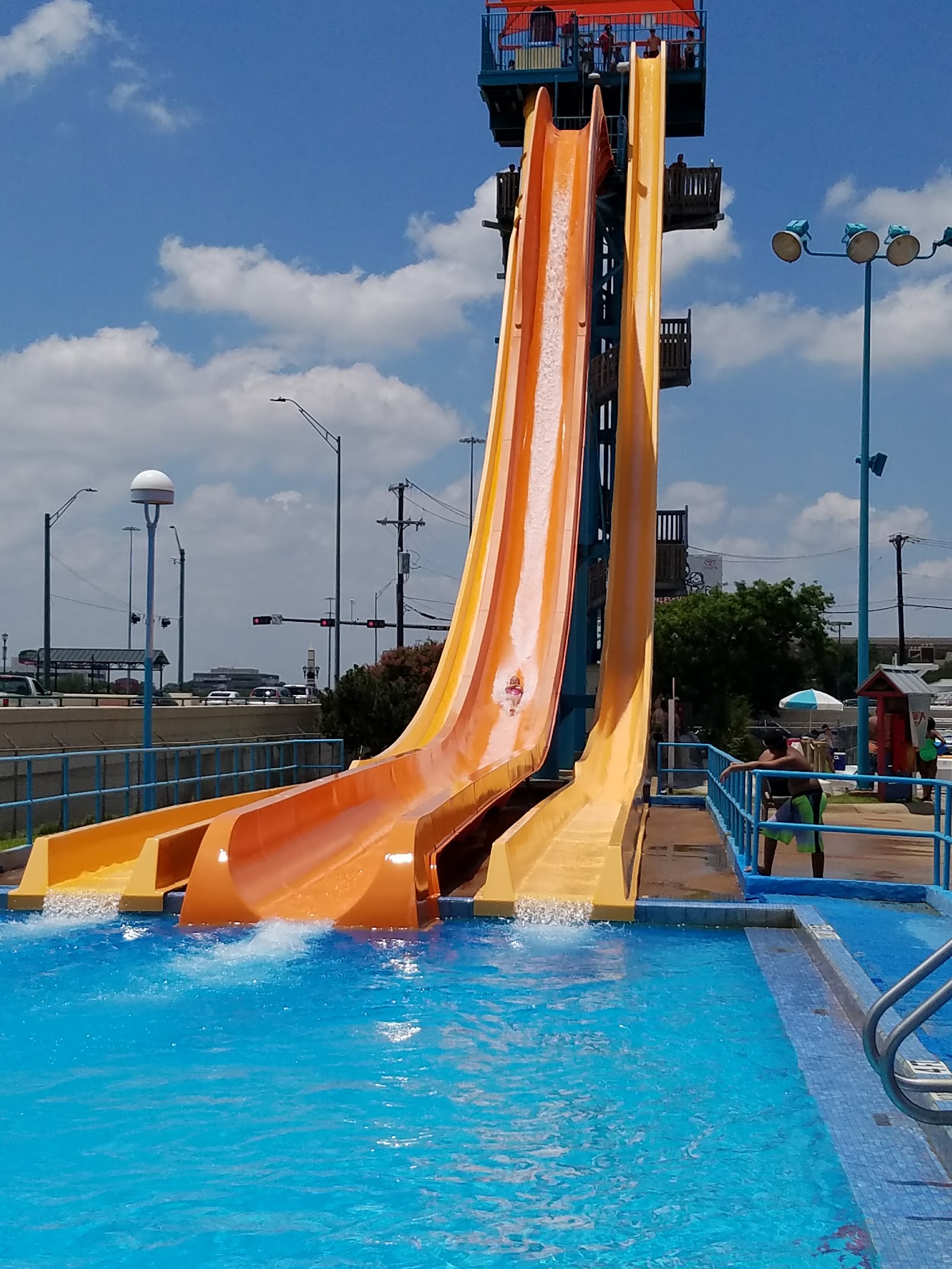 Hurricane Harbor Grill