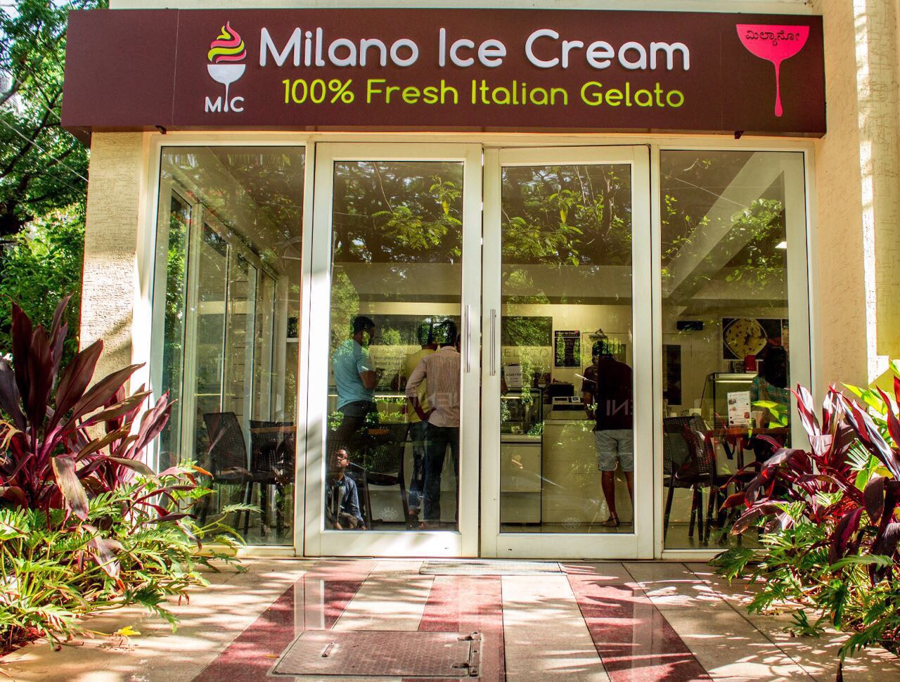 Ice Cream Parlour