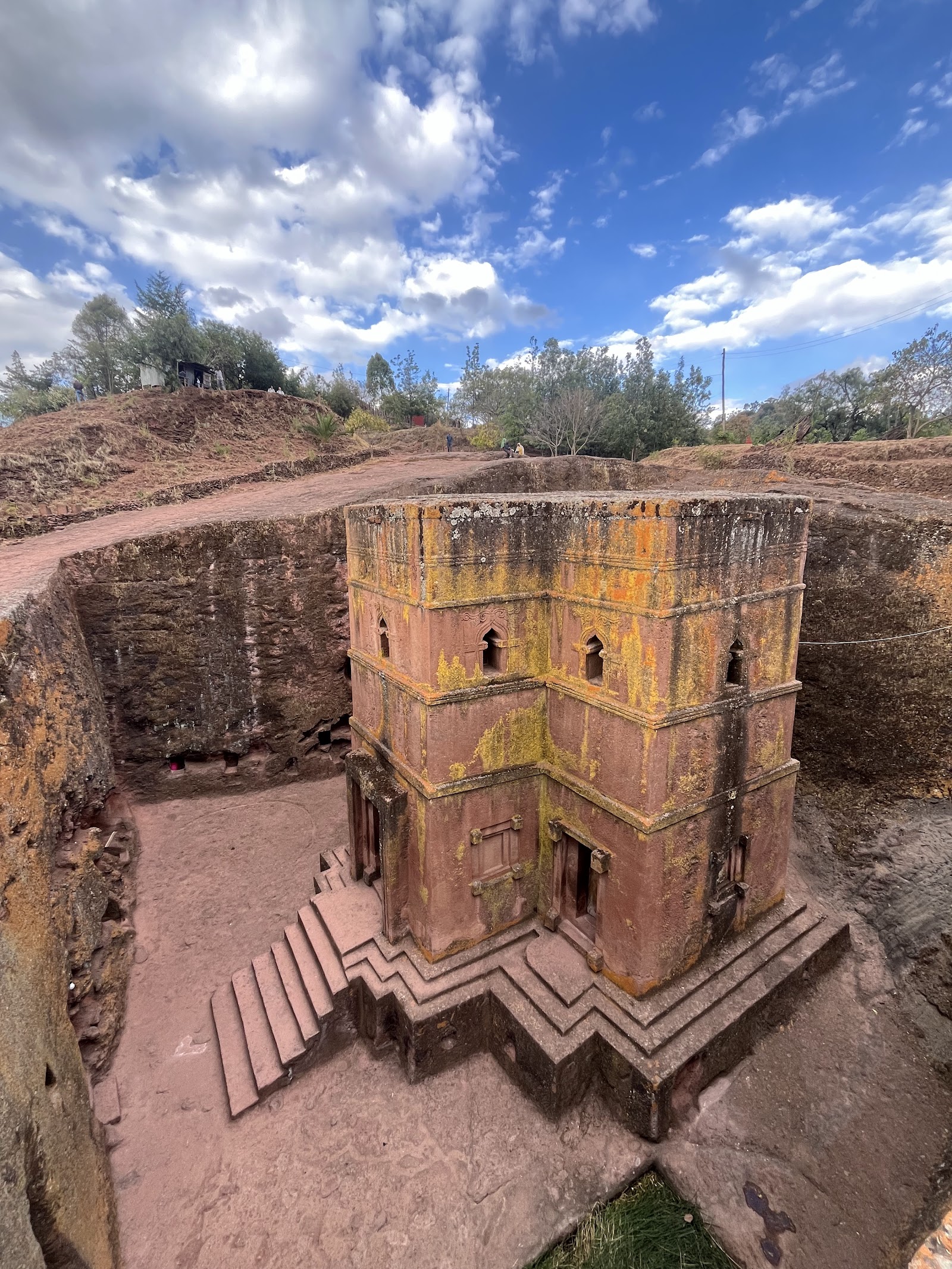 Igreja de São Jorge em Lalibela. — Oficiais