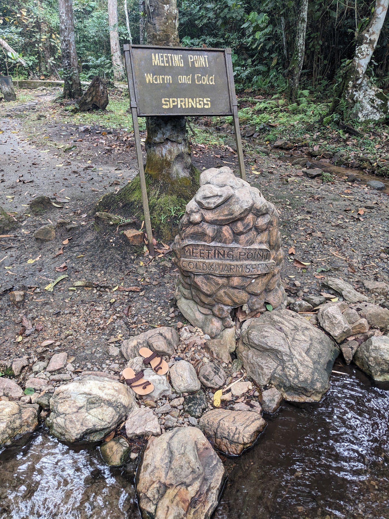 Ikogosi Warm Spring — Oficiais