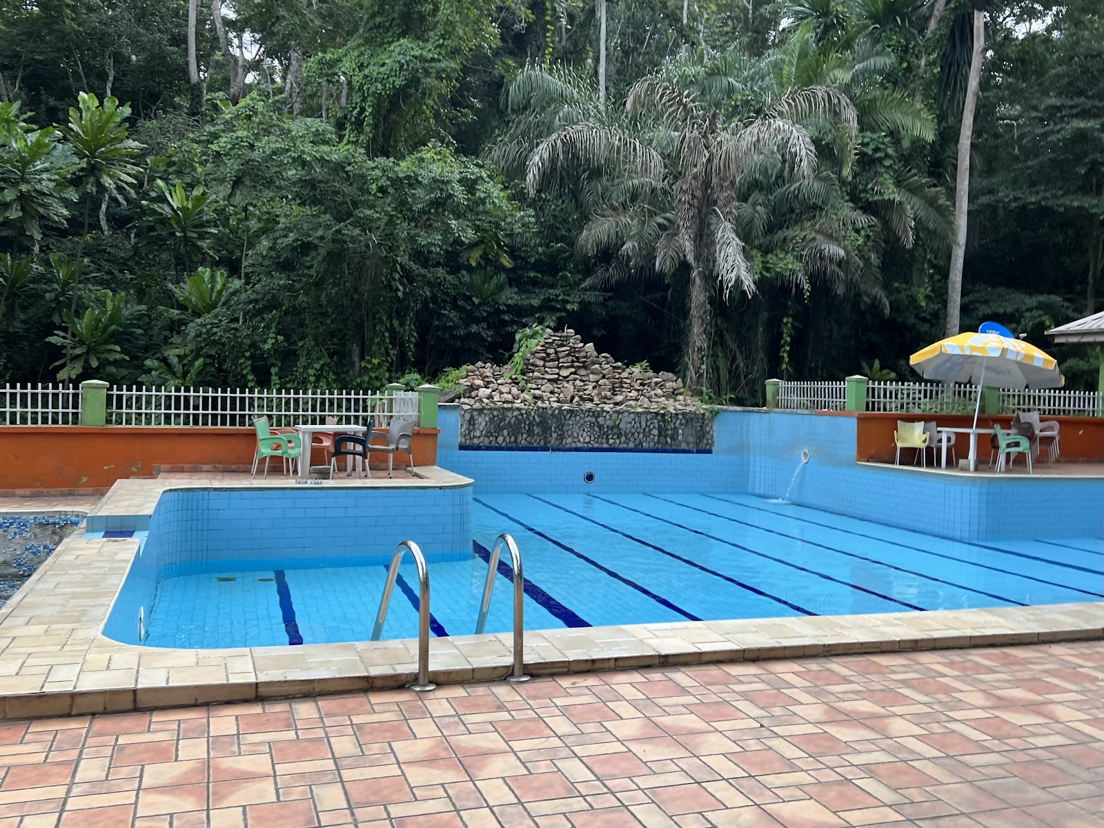 Ikogosi Warm Spring — Oficiais