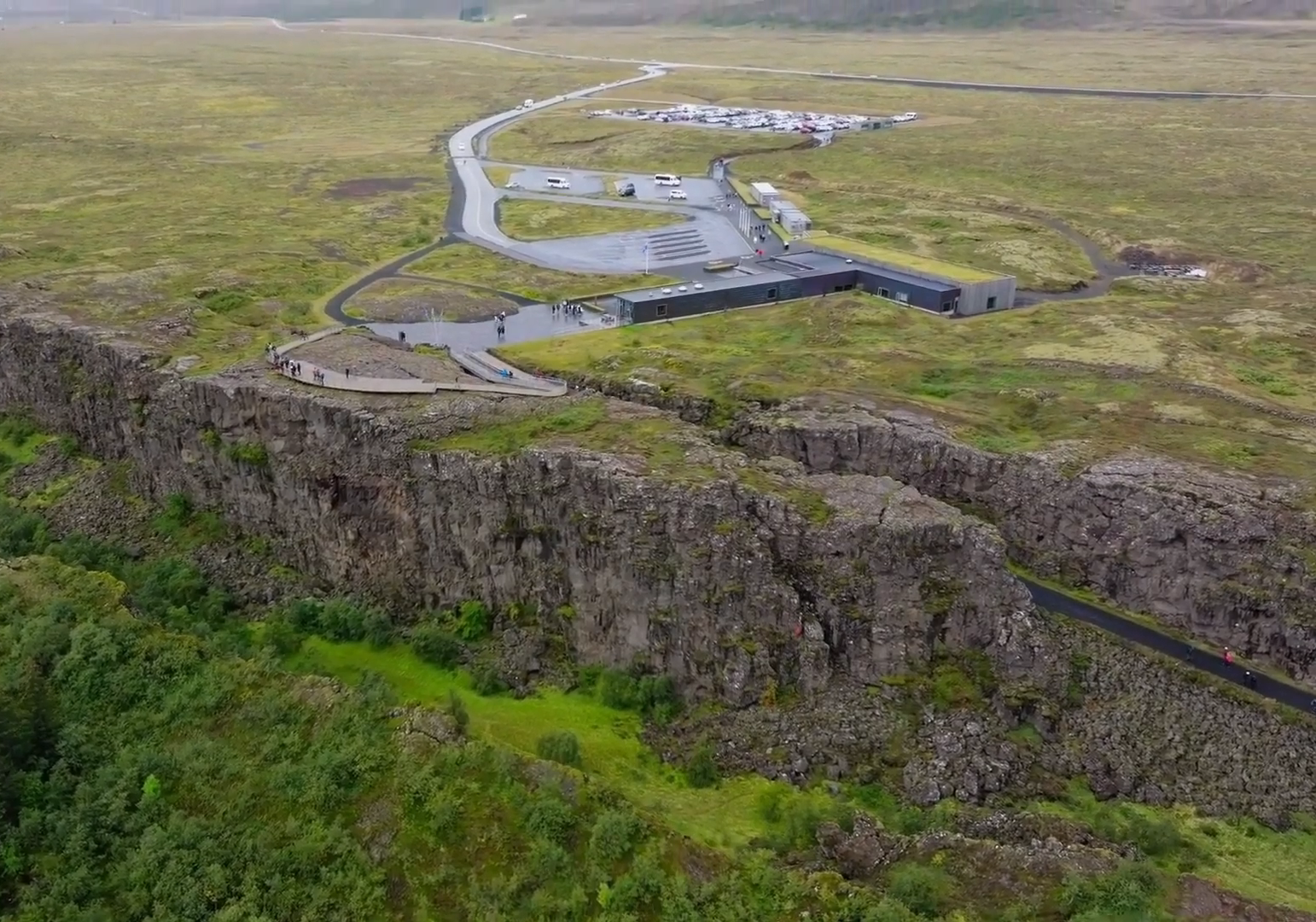 Þingvellir National Park Visitor Center — Oficiais