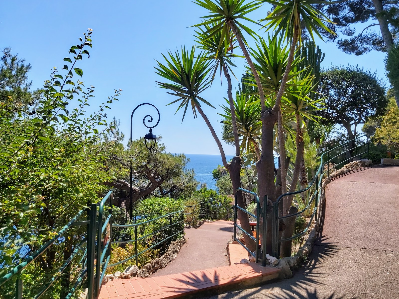 Jardins de São Martinho — Oficiais