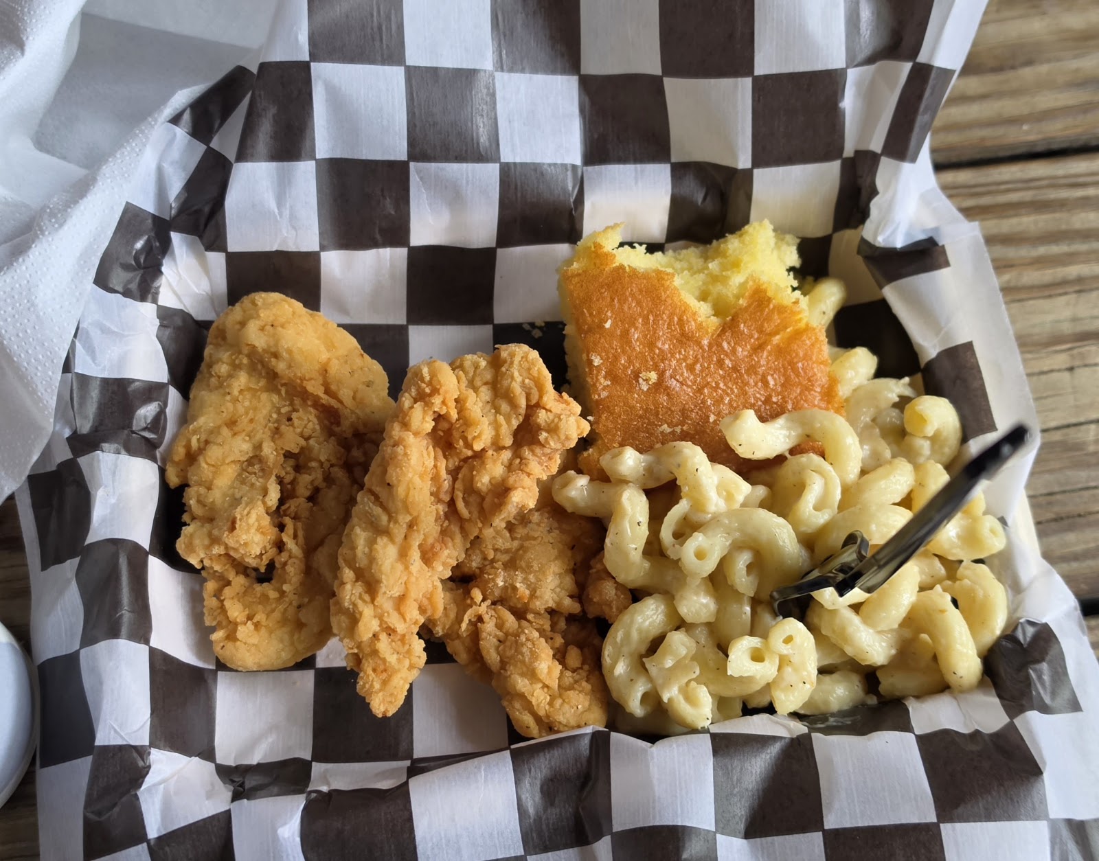 JB's Smokehouse BBQ — Oficiais