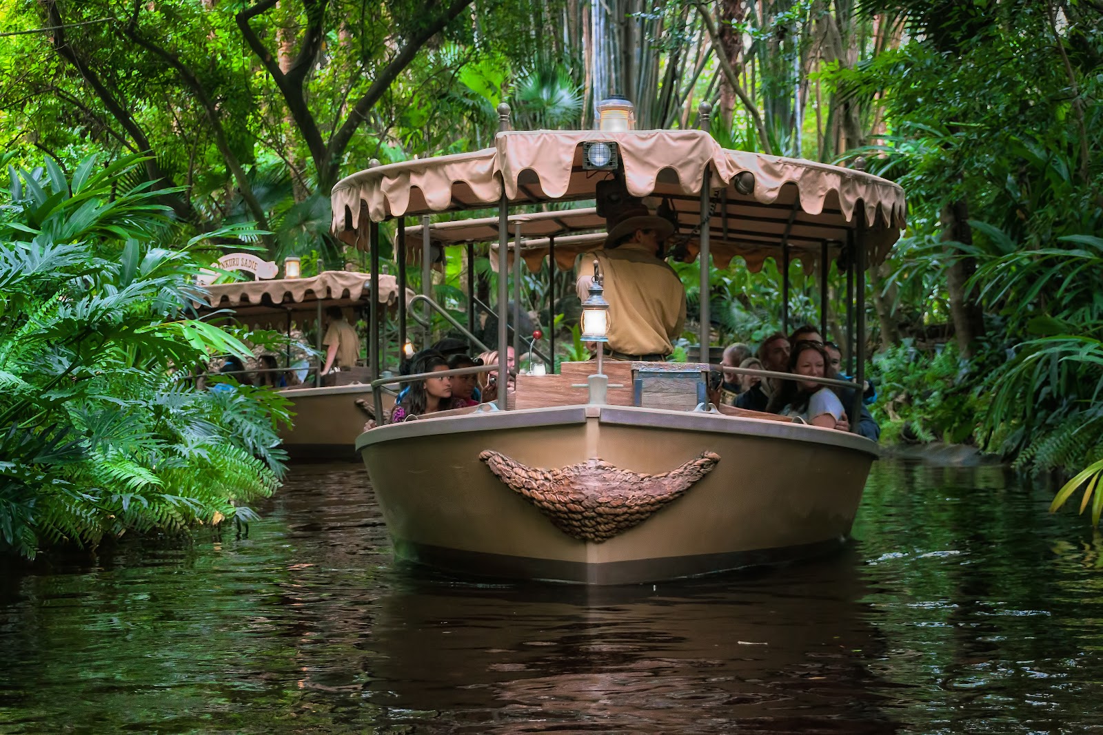 Jungle Cruise — Oficiais