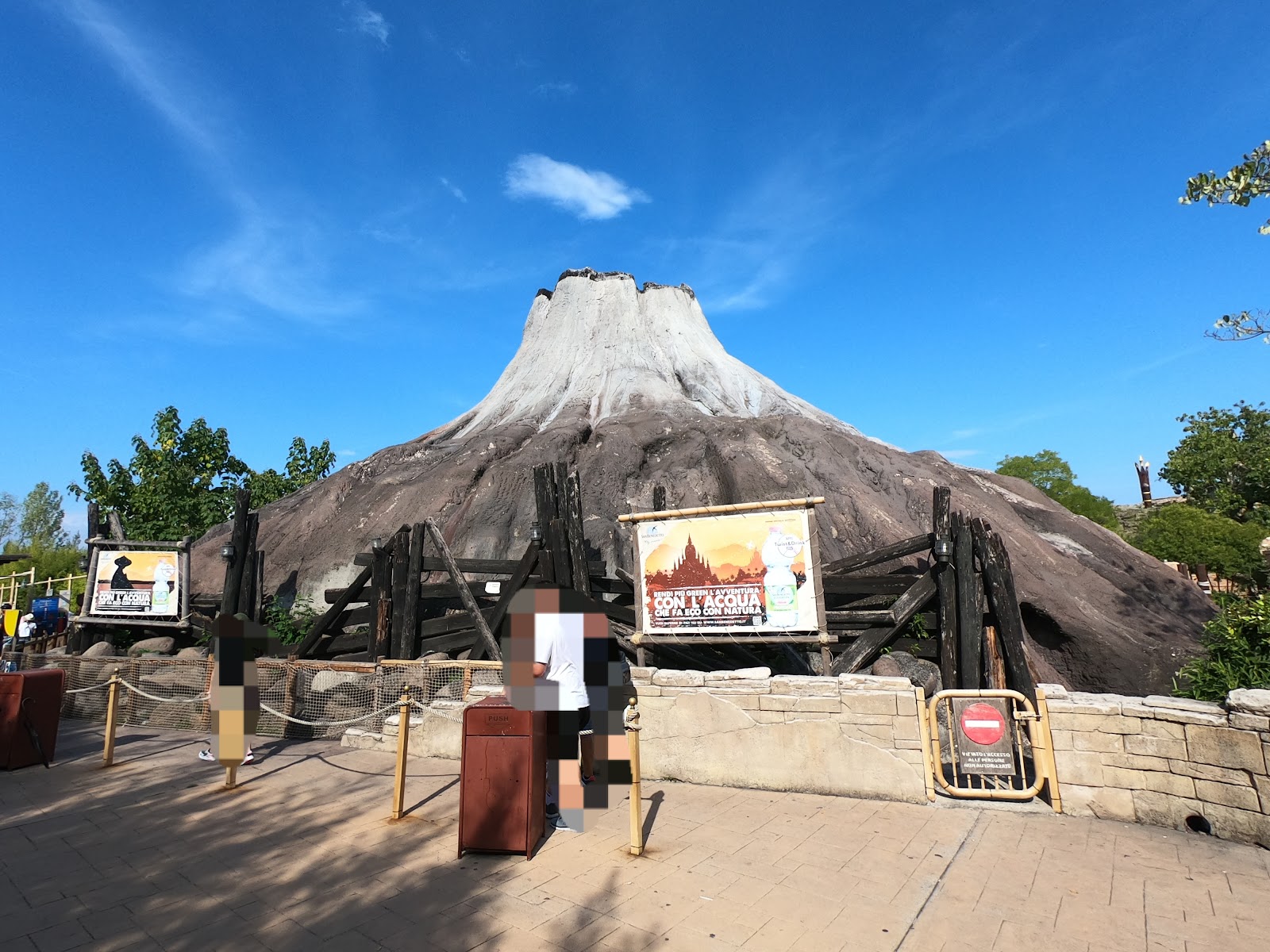 Jungle Rapids — Oficiais