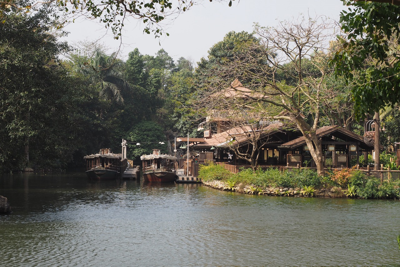 Jungle River Cruise — Oficiais