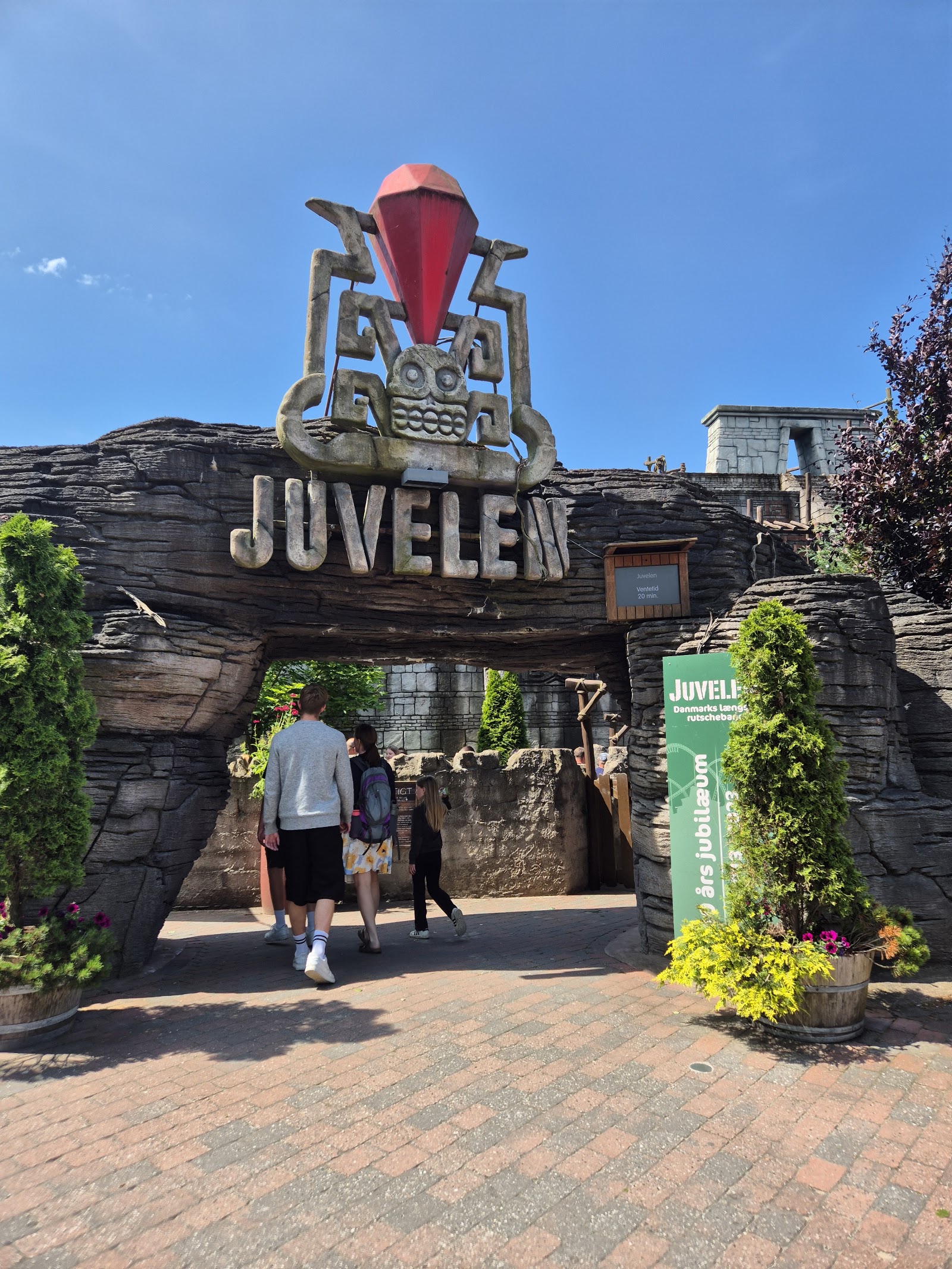 Juvelen - Family Ride