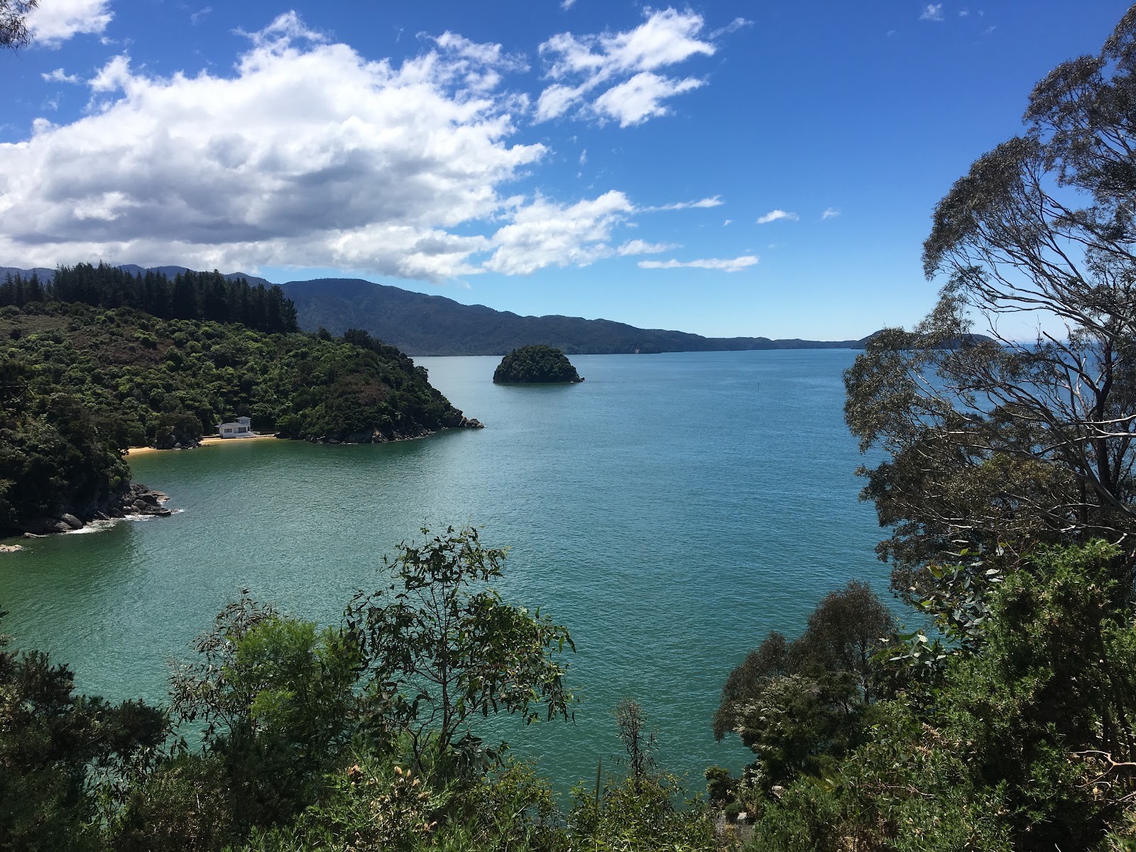 Kaiteriteri — Oficiais