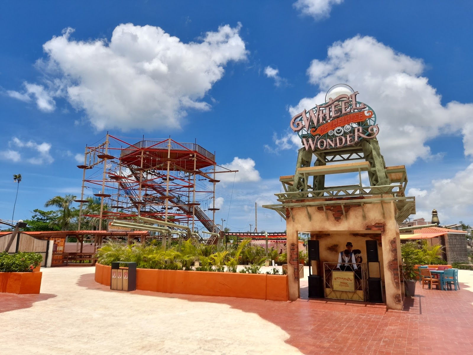 Katmandu Park | Punta Cana — Oficiais