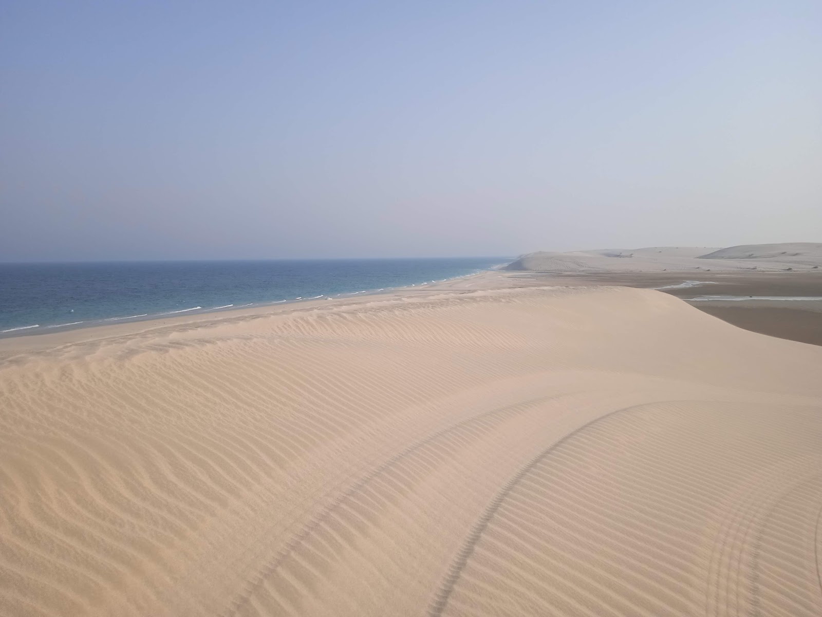 Khor Al Adaid vicinity
