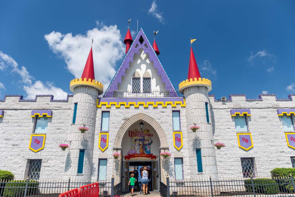 Kingdom Coaster — Oficiais