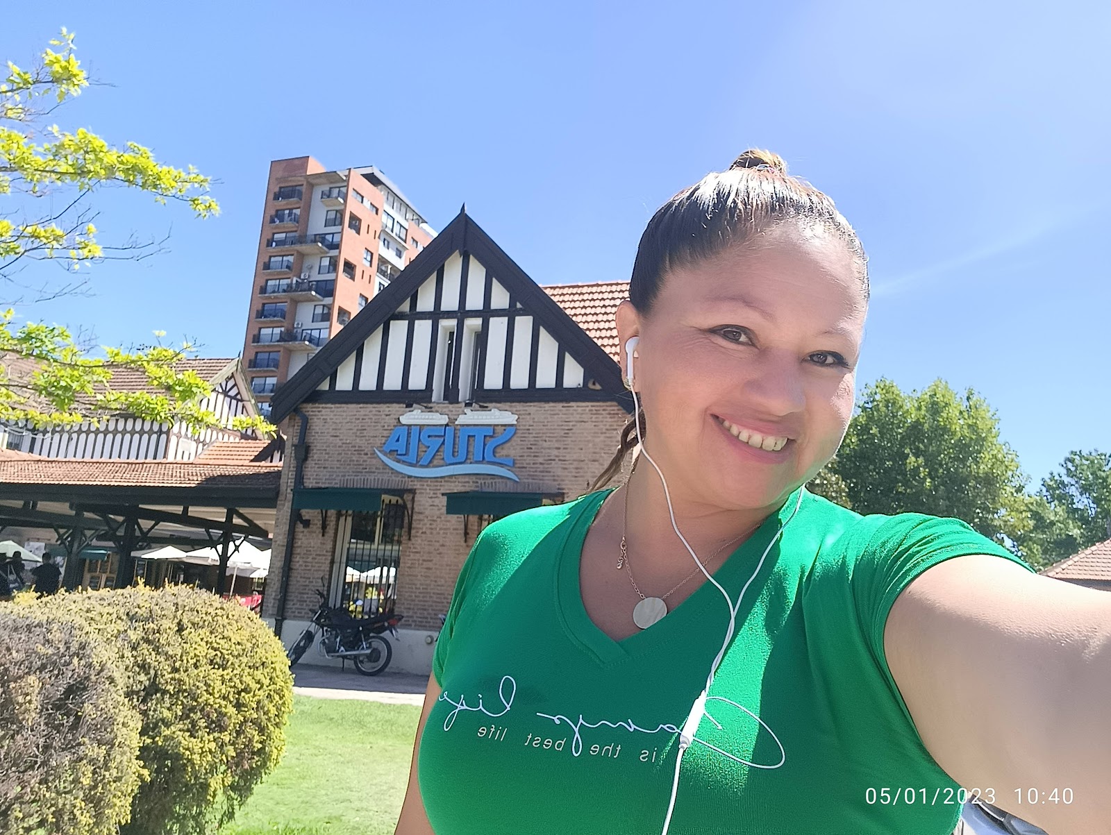 Kiosco Costa Park — Oficiais