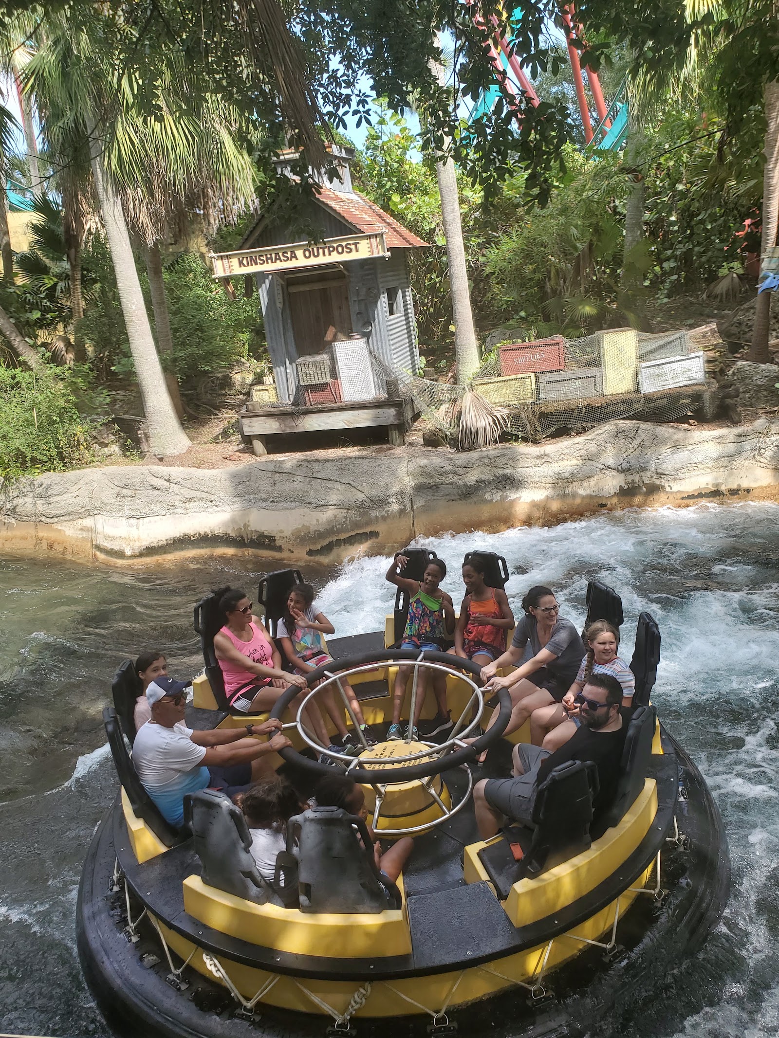 Kumba — Oficiais