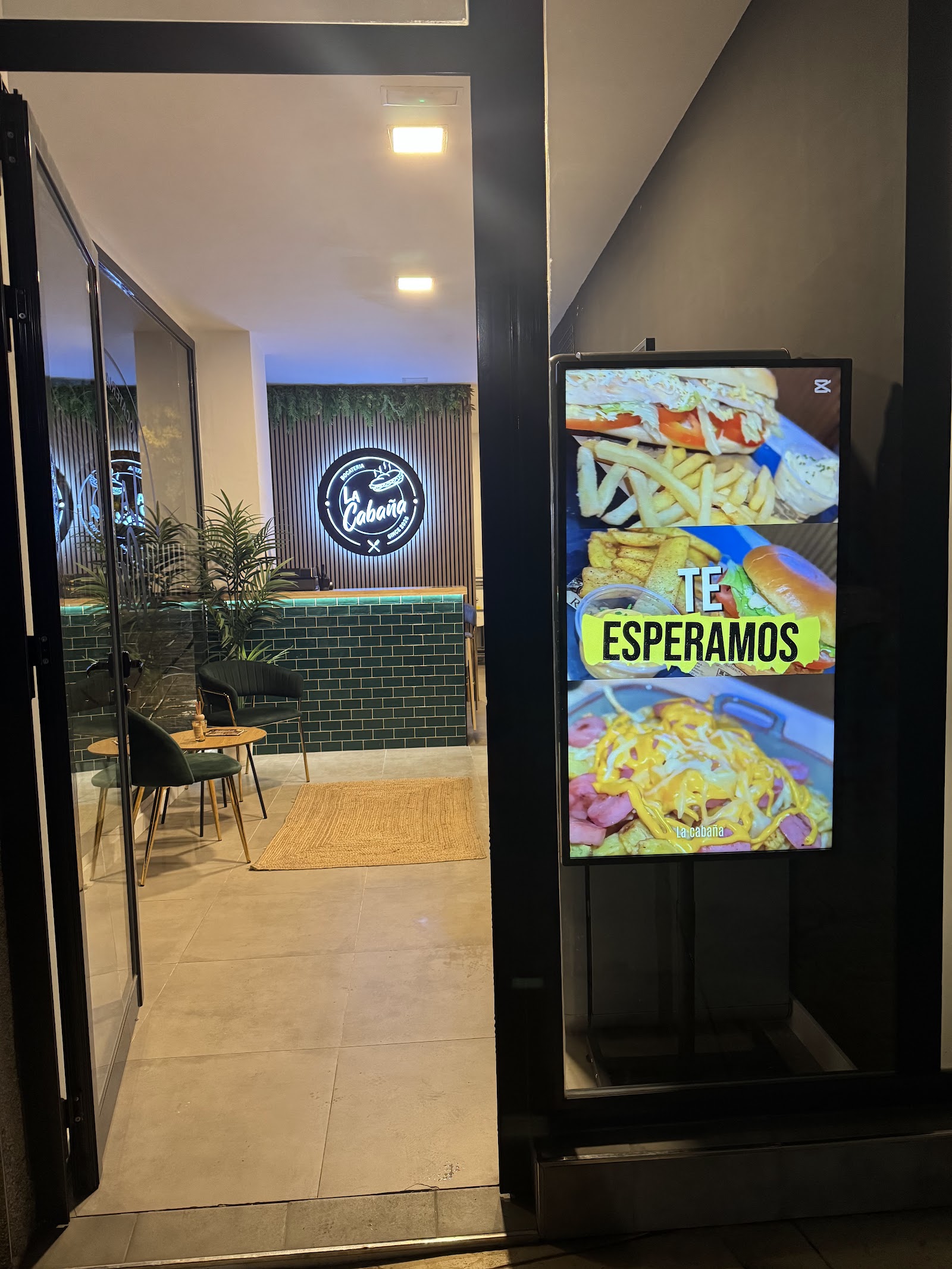 La Cabaña
