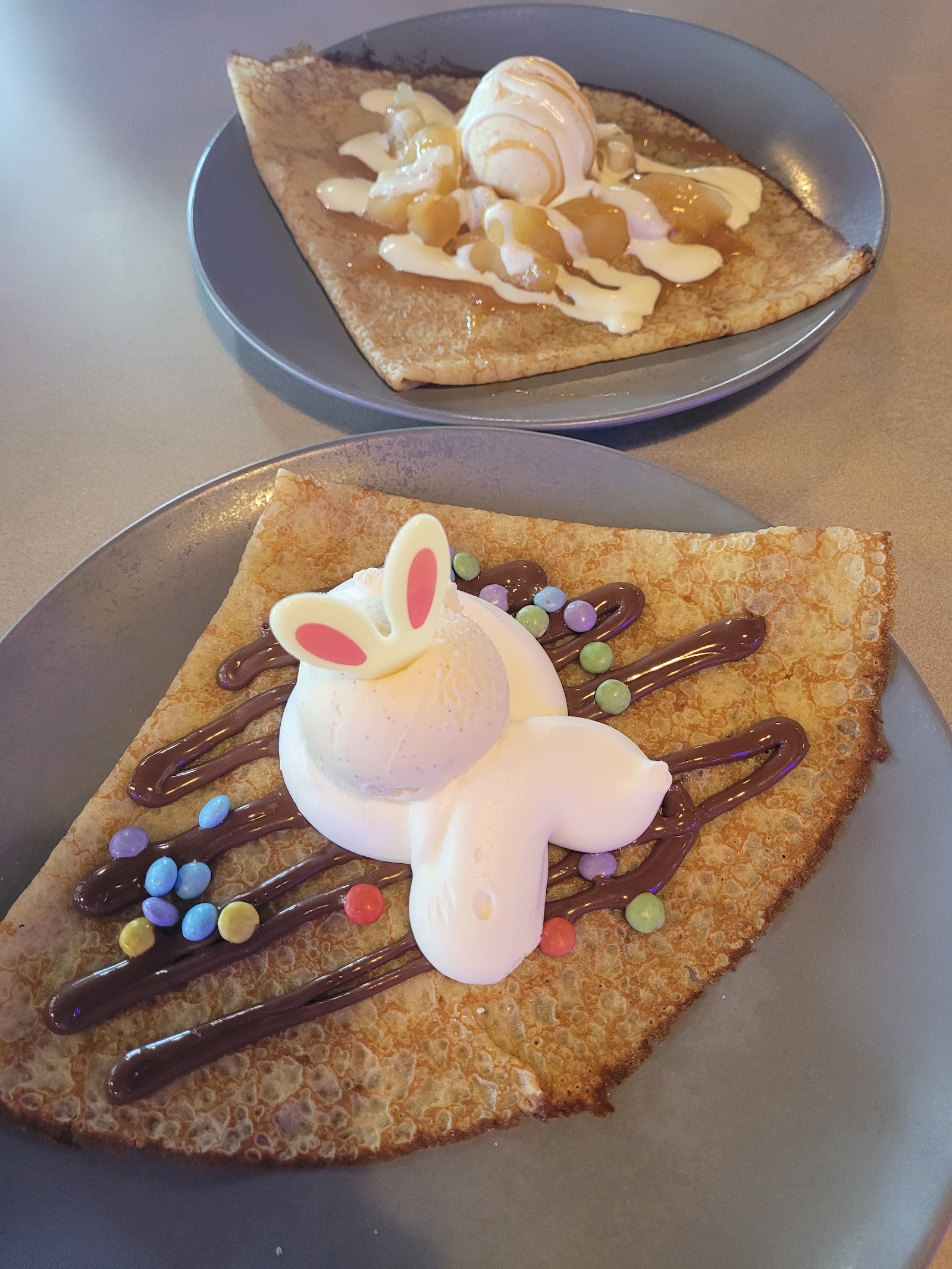 La Crêperie des Animaux — Oficiais