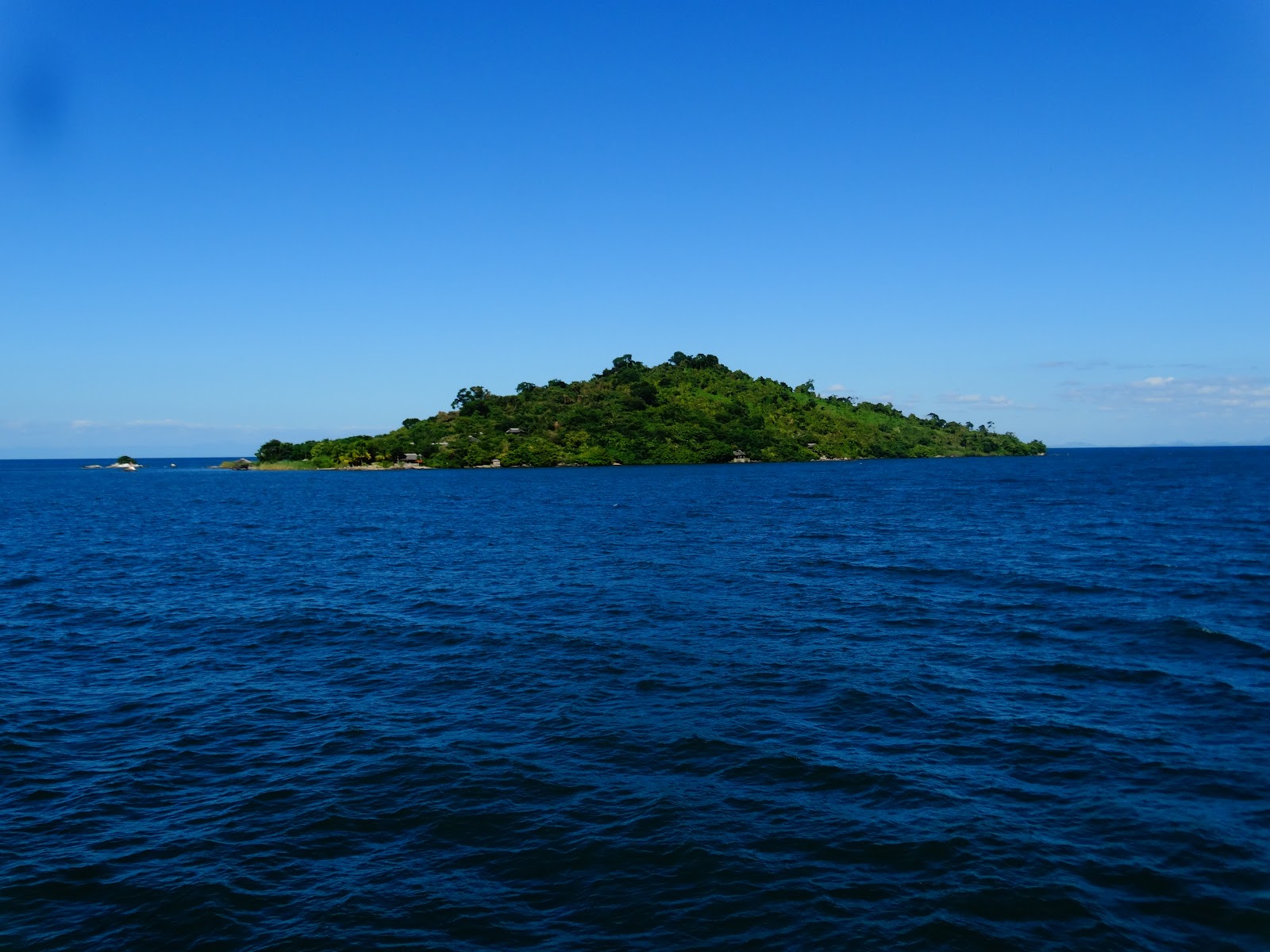 Lago Malawi — Oficiais