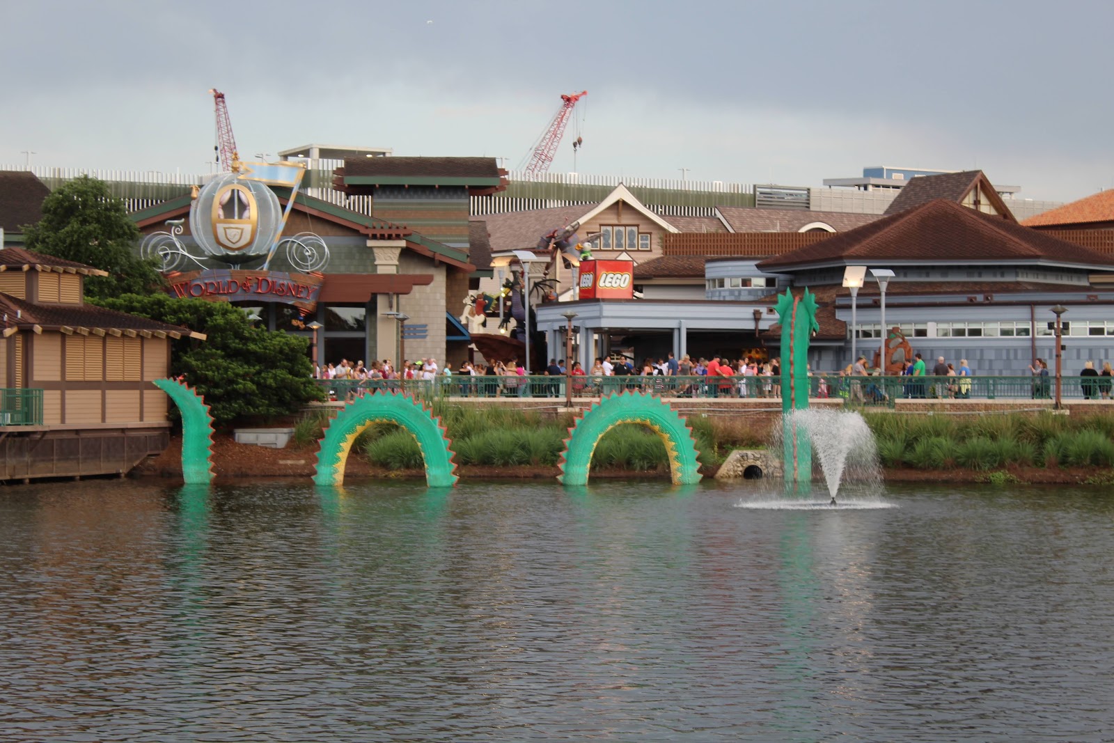 Lake Buena Vista — Oficiais