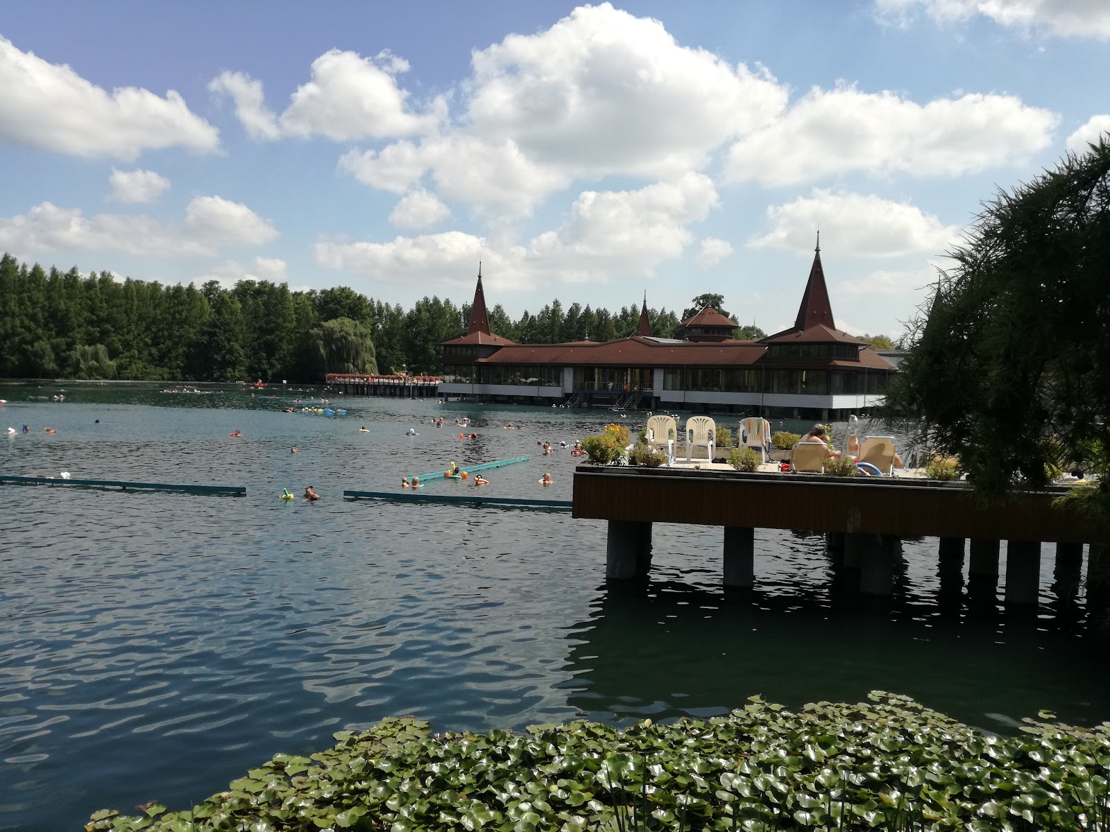 Lake Hévíz — Oficiais