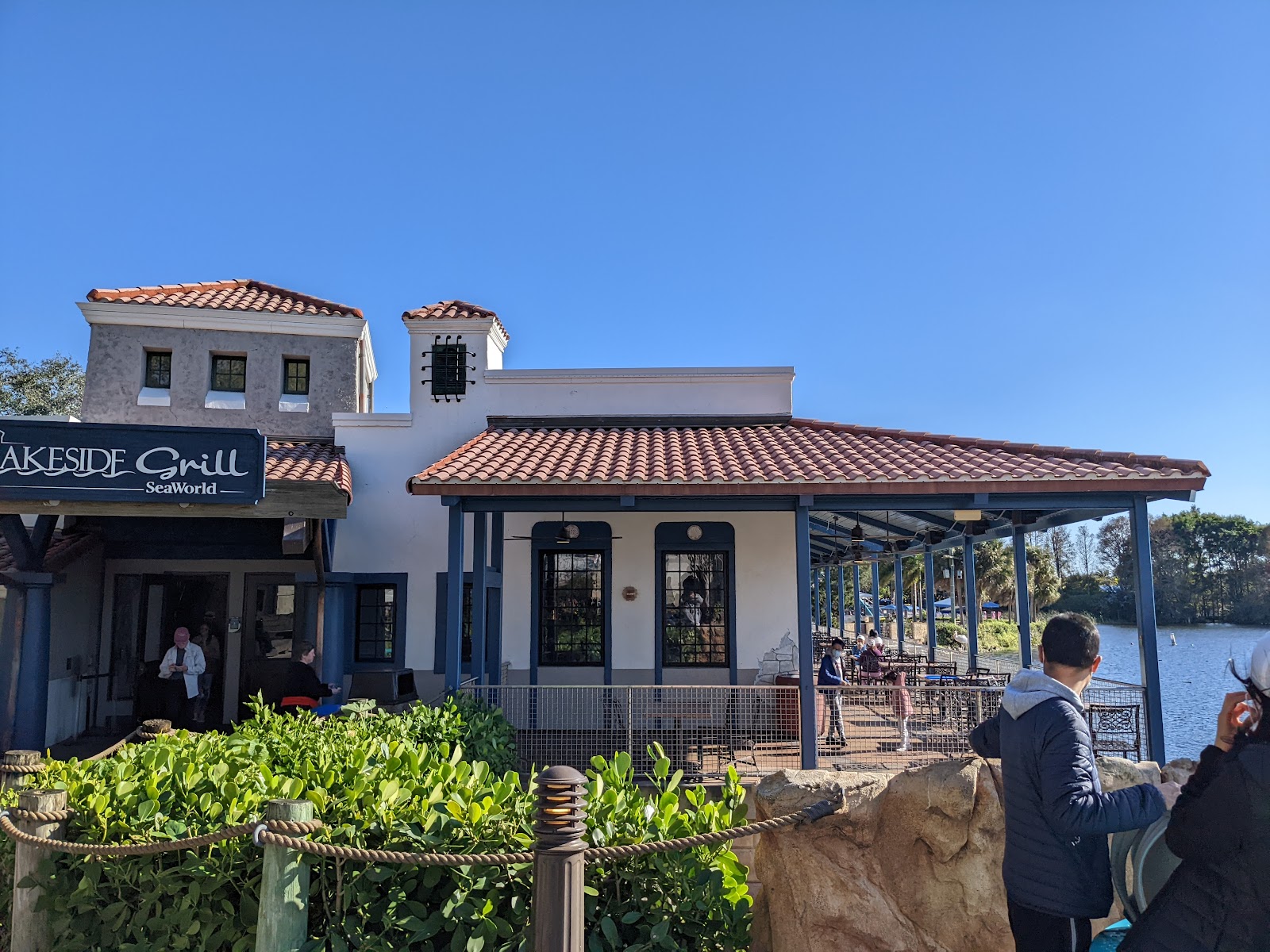 Lakeside Grill