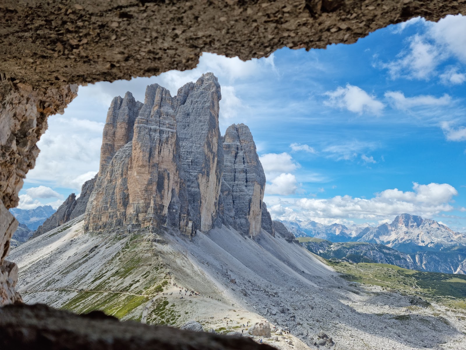 Lavaredo — Oficiais