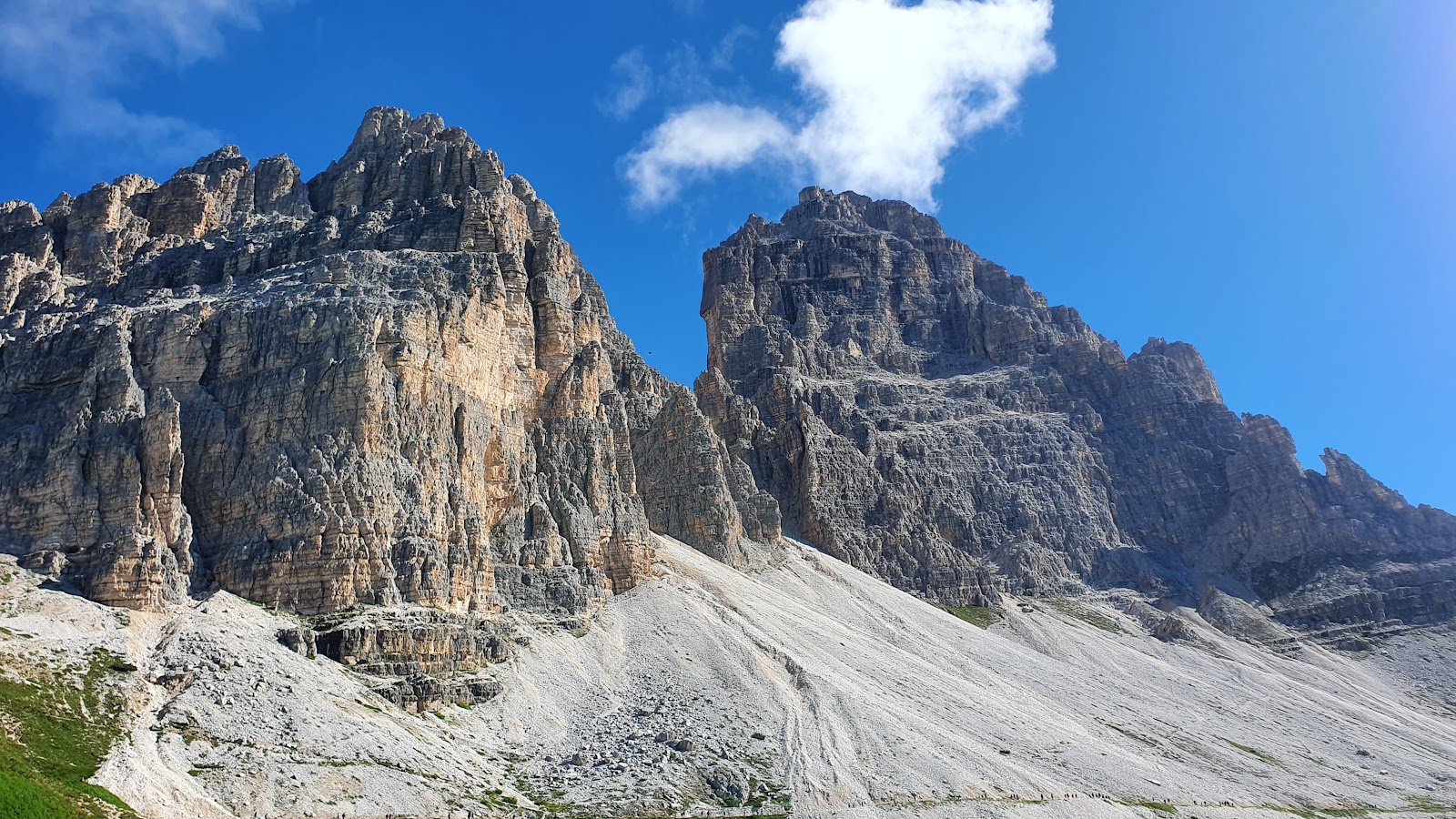 Lavaredo — Oficiais