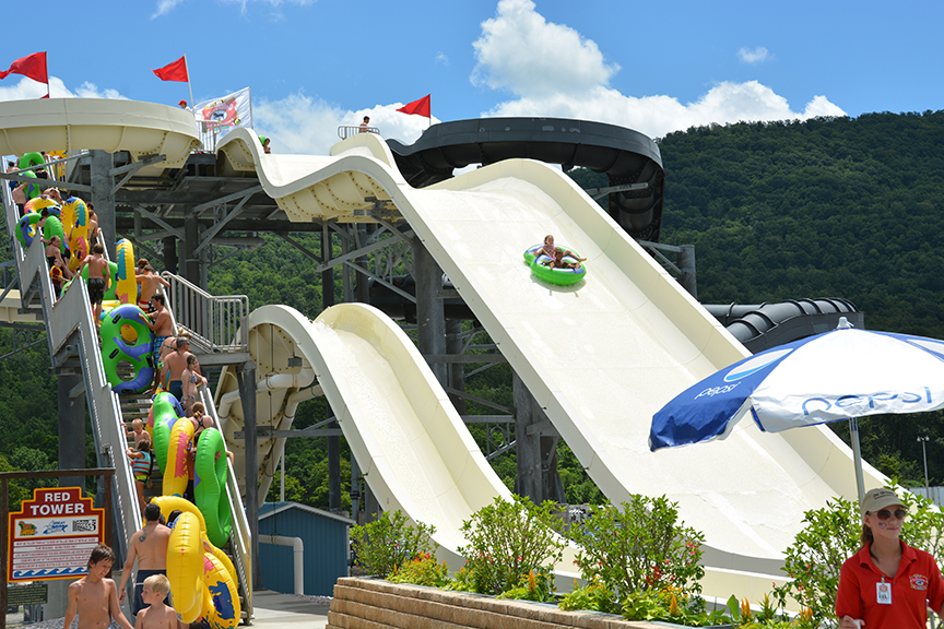 Lazy River — Oficiais