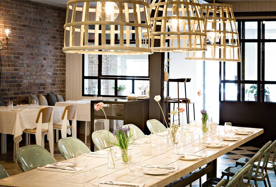 Le Bistro