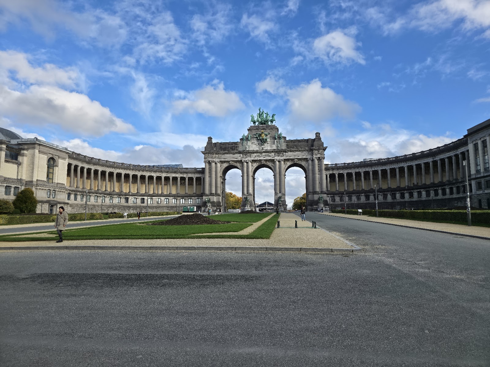 Le Petit Cinquantenaire