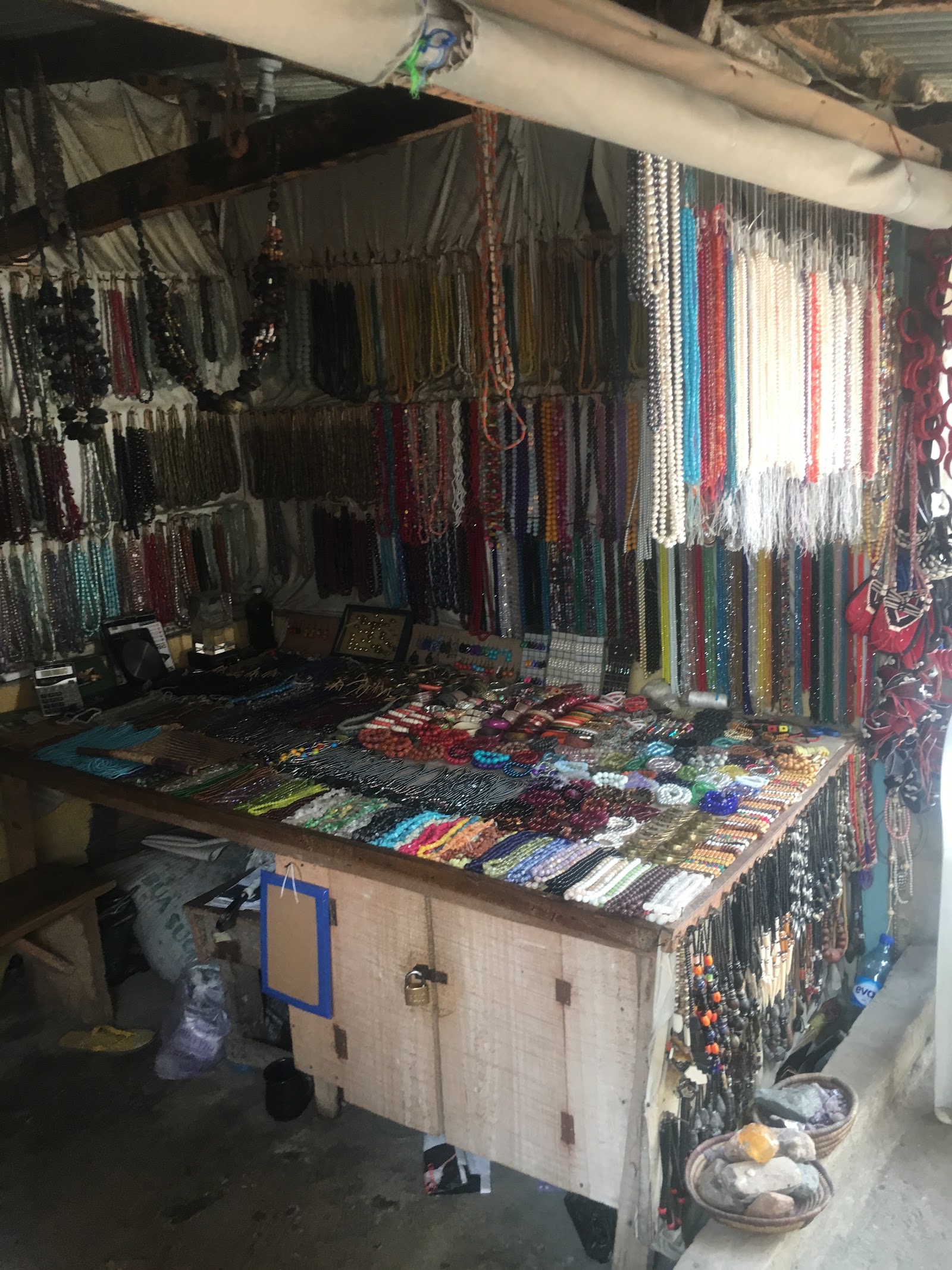 Lekki Arts & Crafts Market — Oficiais