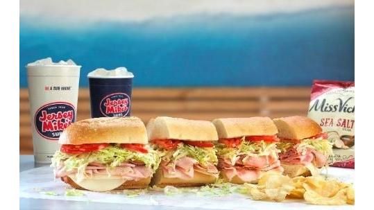 Lil’ Hoagies — Oficiais