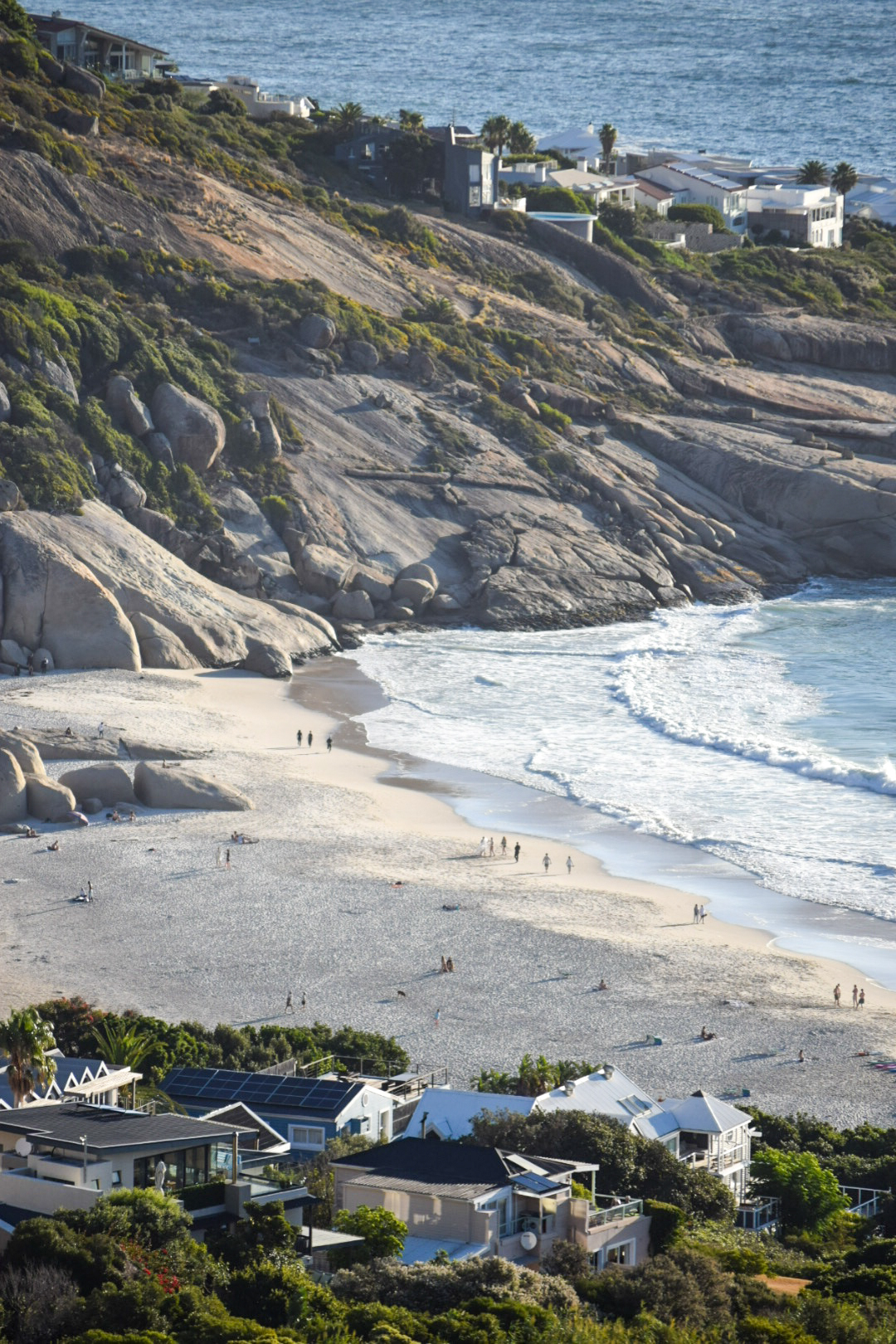 Llandudno Beach — Oficiais