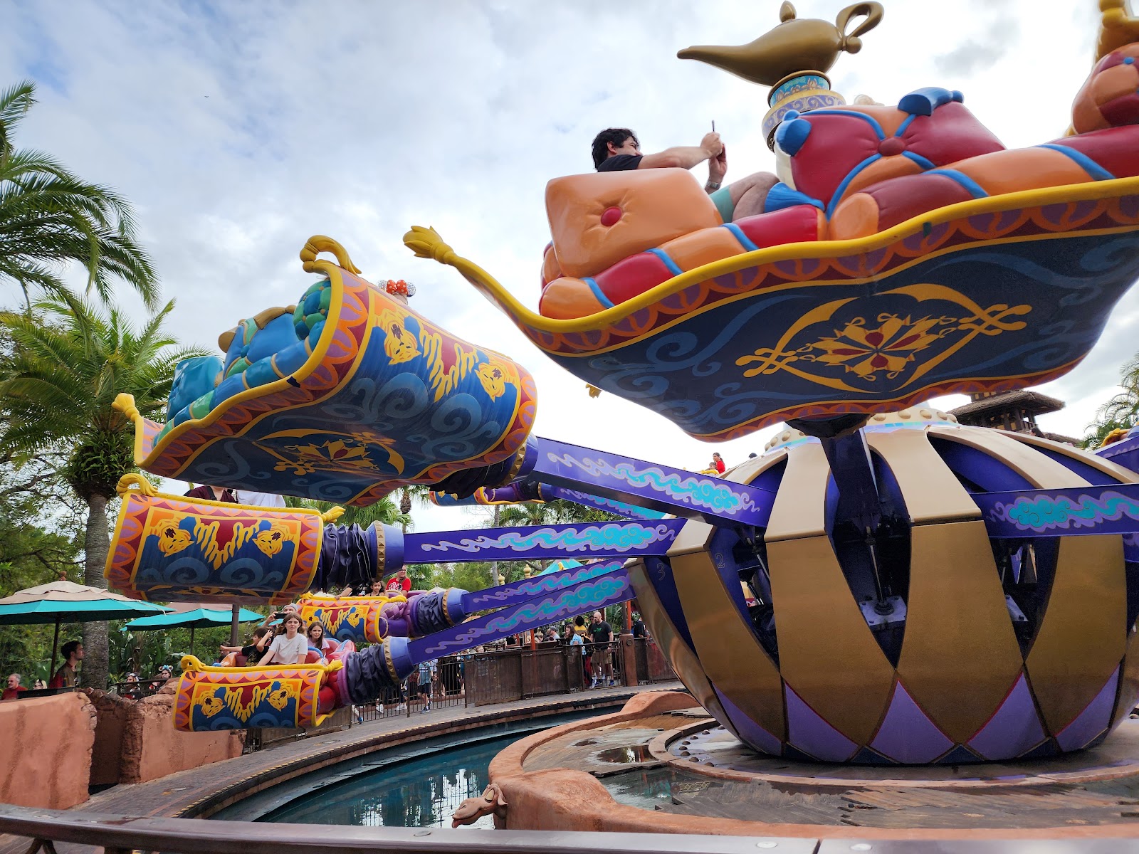 Magic Carpets of Aladdin — Oficiais