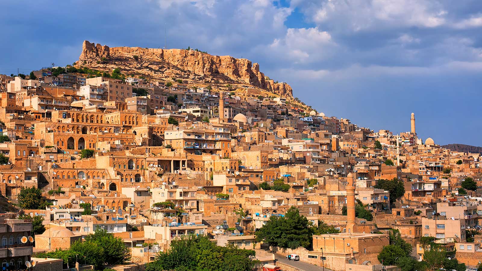Mardin — Oficiais