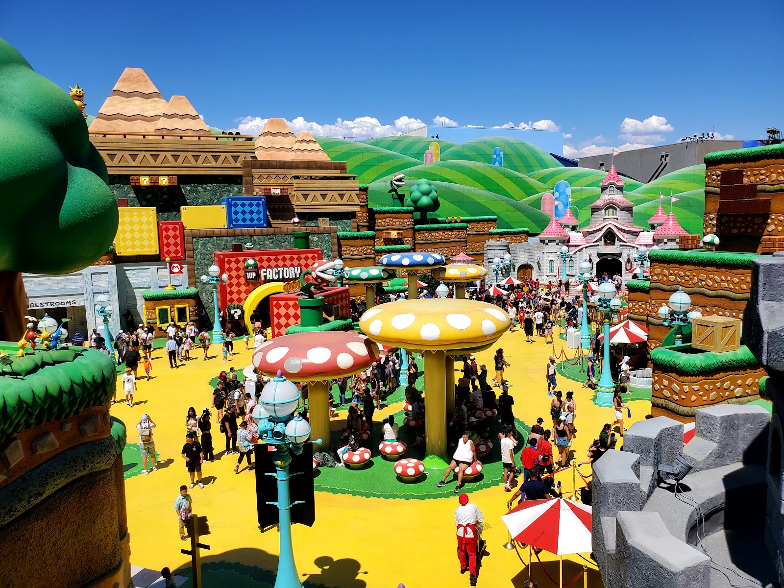 Mario Kart: Bowser's Challenge — Oficiais