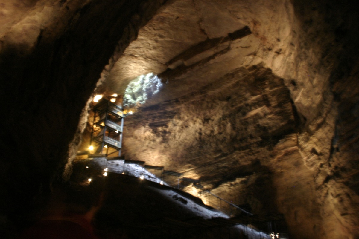 Marvel Cave